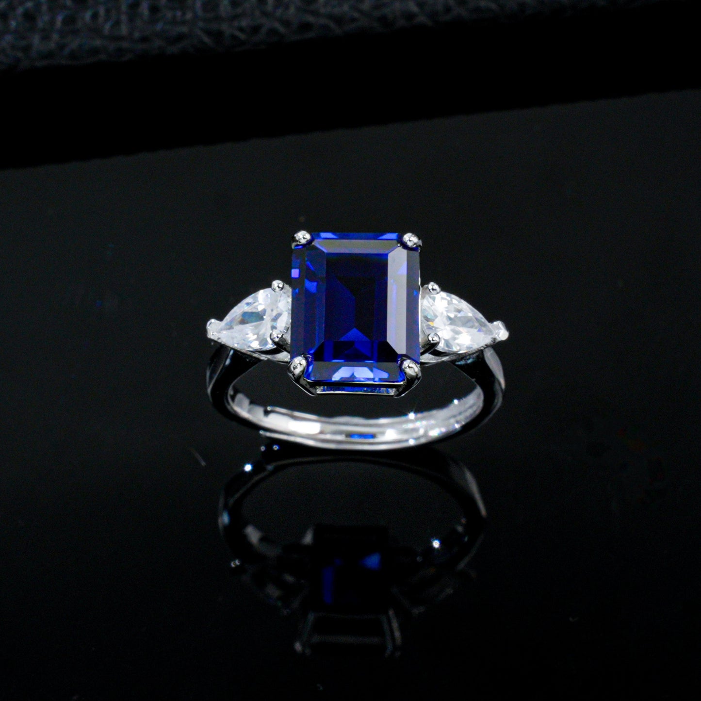 925 Sterling Silver Lab Sapphire Three-Stone Closed Ring, Vintage Premium - Photo 4