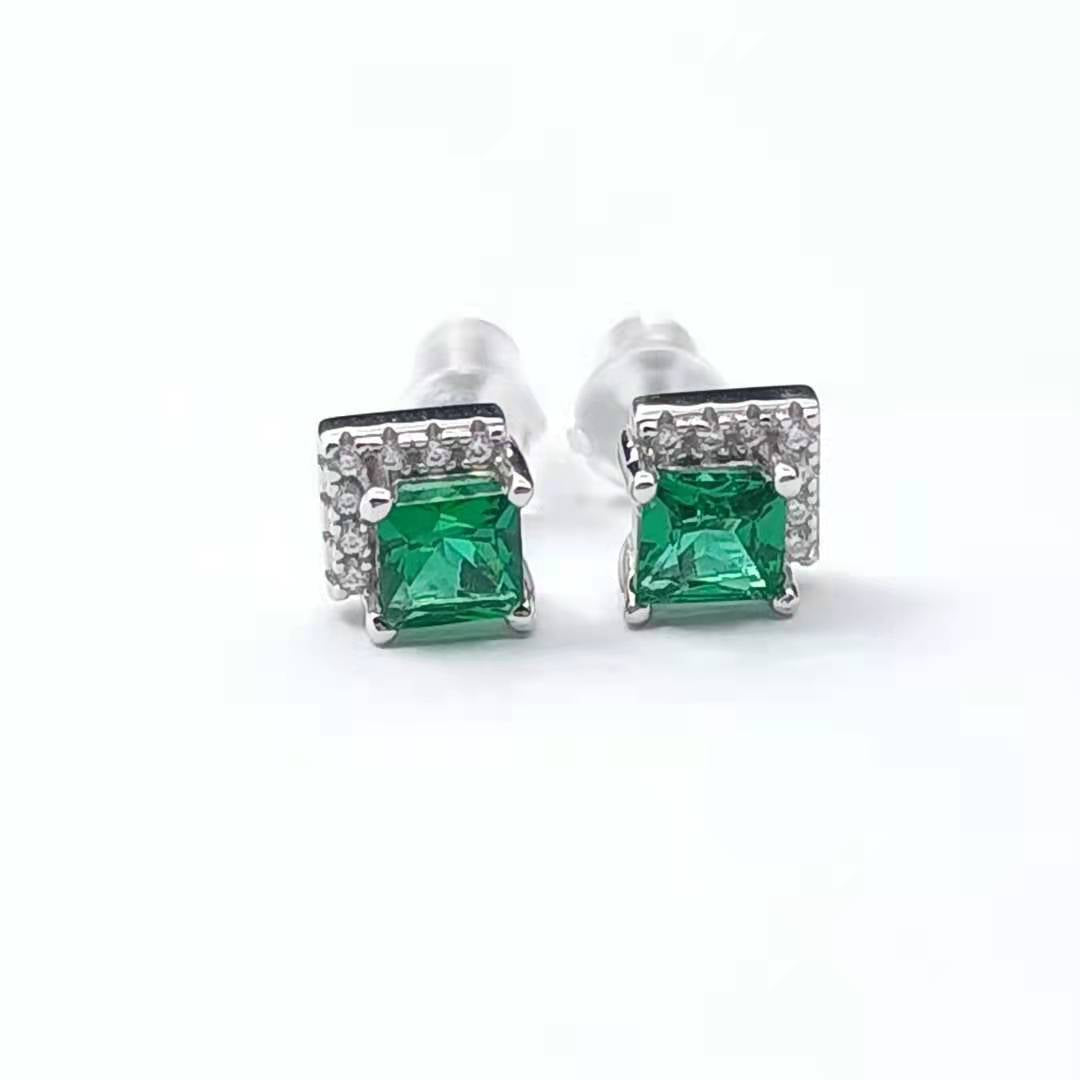 Lab Emerald S925 Silver Stud Earrings, Square Vintage Premium - Photo 3