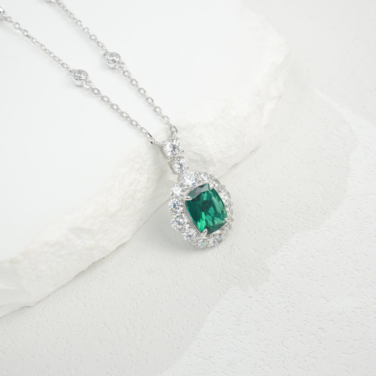 S925 Silver Lab Emerald Necklace Princess Style Premium - Photo 4