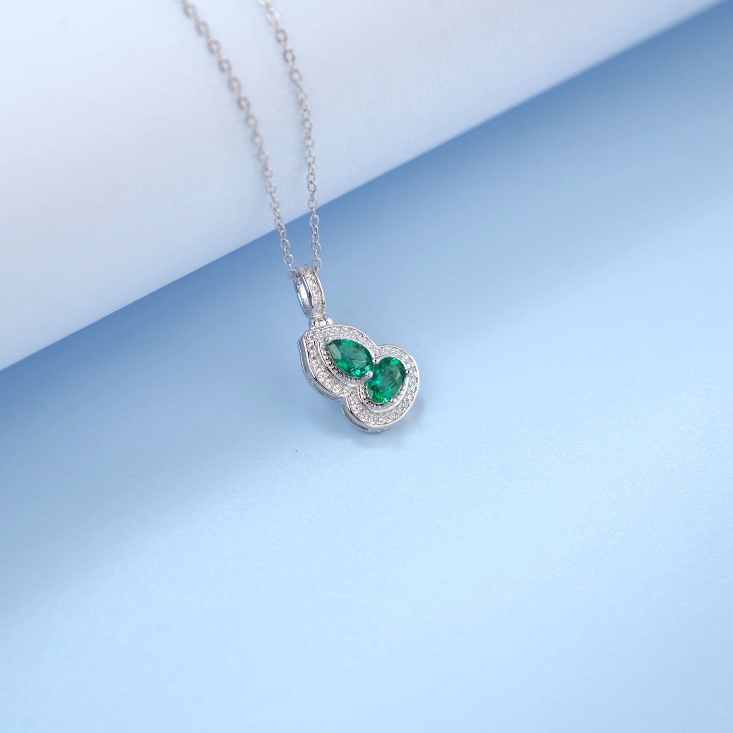 925 Sterling Silver Lab Emerald Gourd Necklace, National Style Versatile for Women - Photo 4