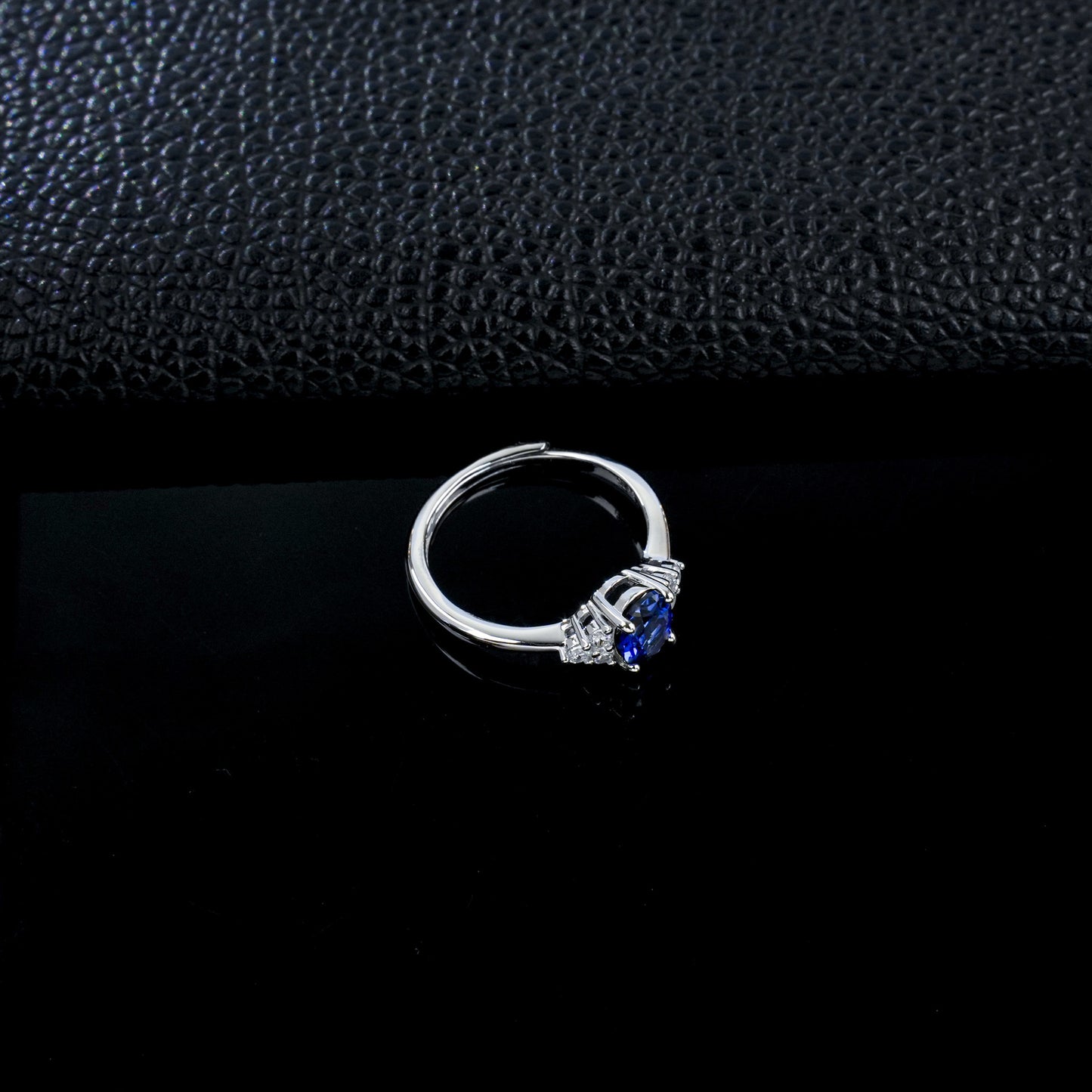 S925 Silver Oval Lab Sapphire Triangle Stone Ring, Ring Birthday Gift - Photo 4
