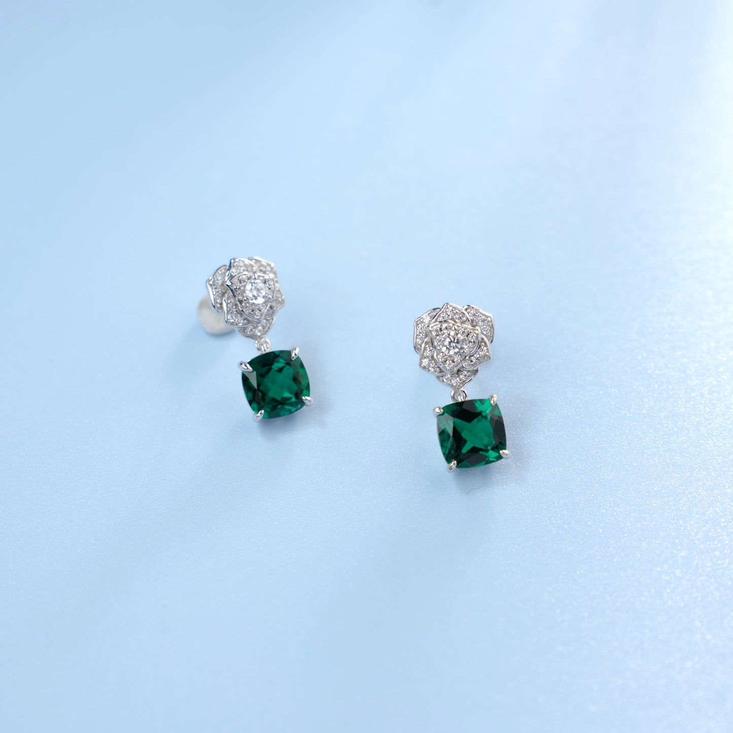 S925 Silver 3D Camellia Lab Emerald Drop Earrings, French Gemstone Flower - Photo 4
