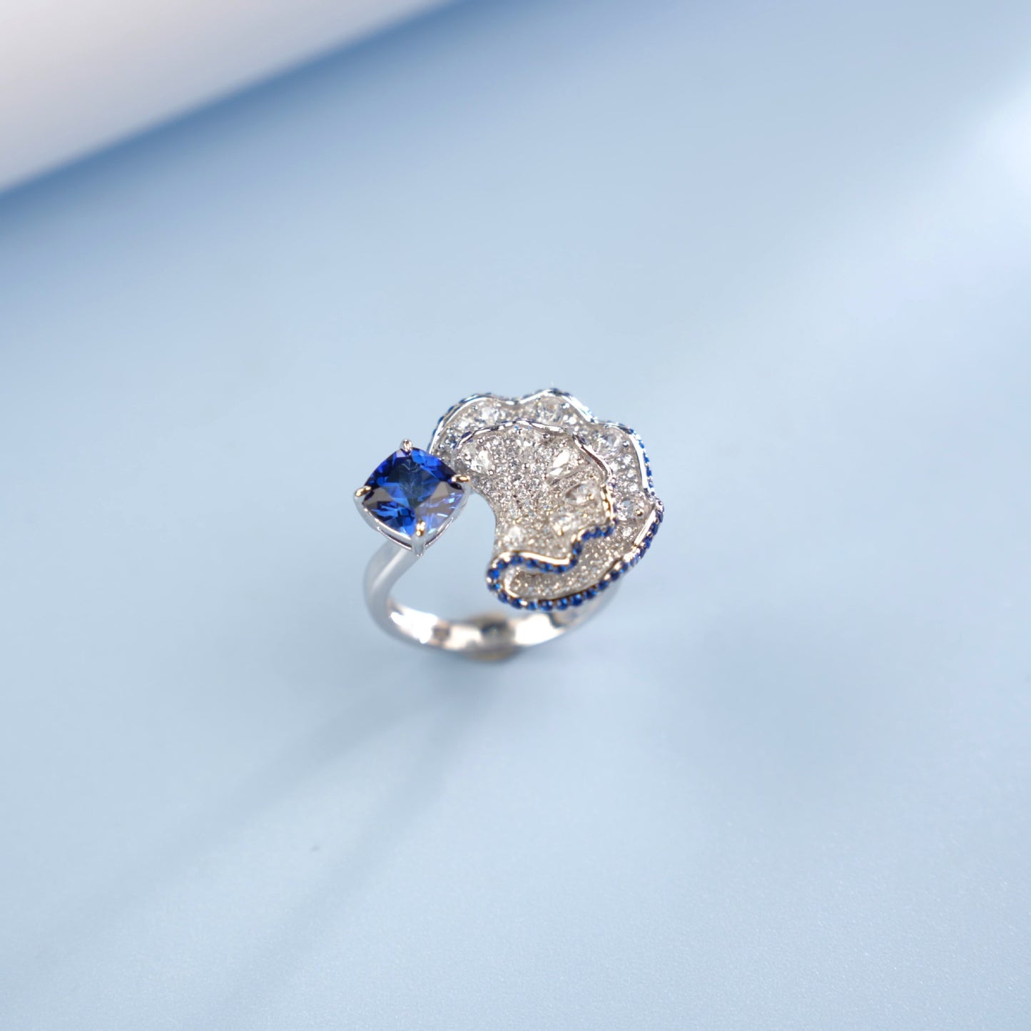 S925 Silver coloured Gemstone Irregular Wave Edge Ring Cushion, Artistic Versatile Ring - Photo 3