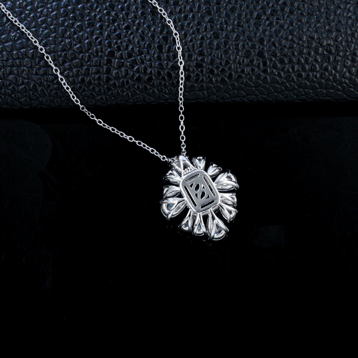 S925 Silver Sapphire Centre Petal Necklace, Versatile Premium Birthday - Photo 4