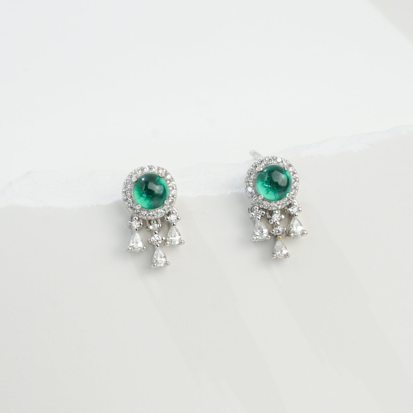 S925 Sterling Silver Lab Emerald Earrings, Diamond Design Versatile - Photo 5