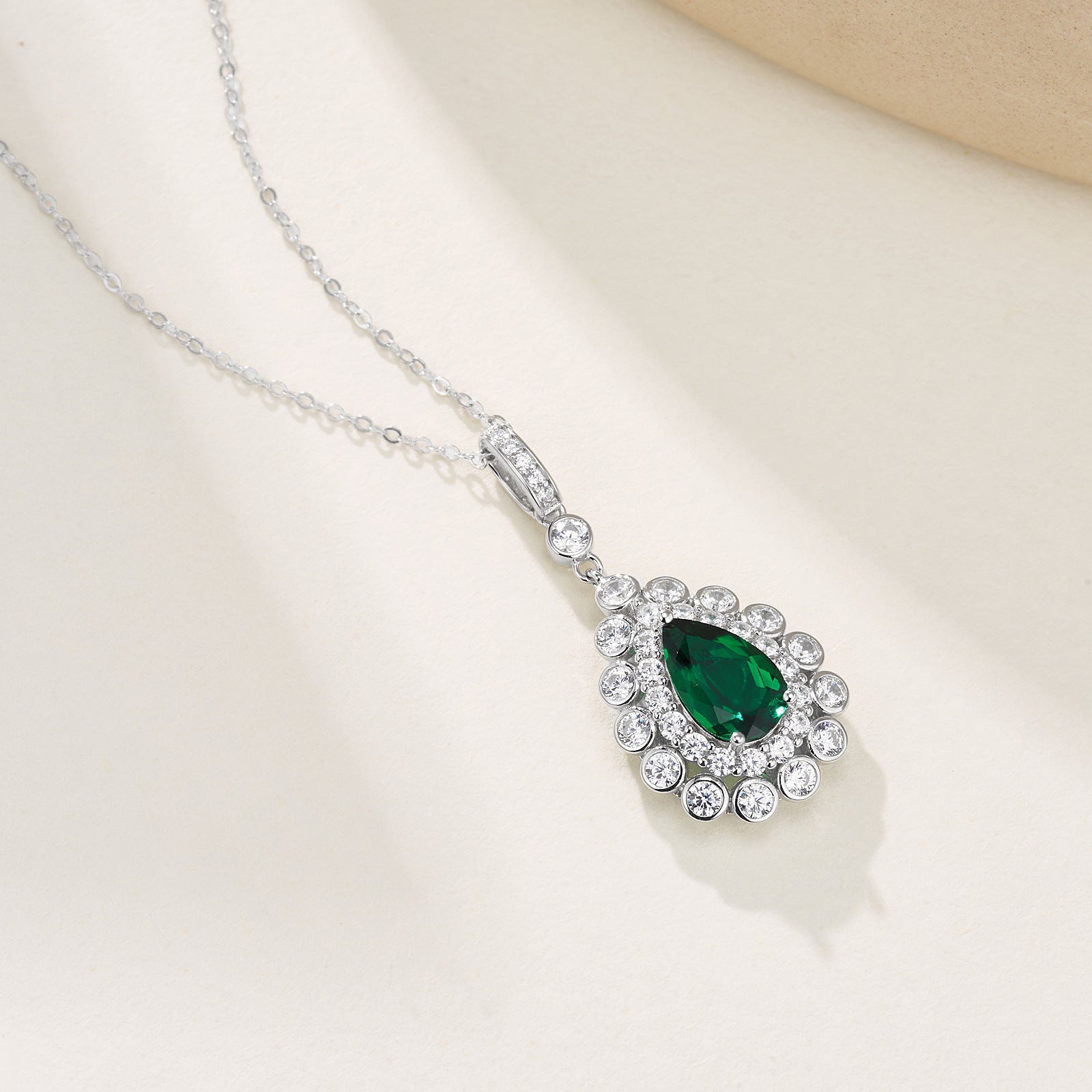925 Sterling Silver Lab Emerald Teardrop Necklace Jewellery Vintage - Photo 4
