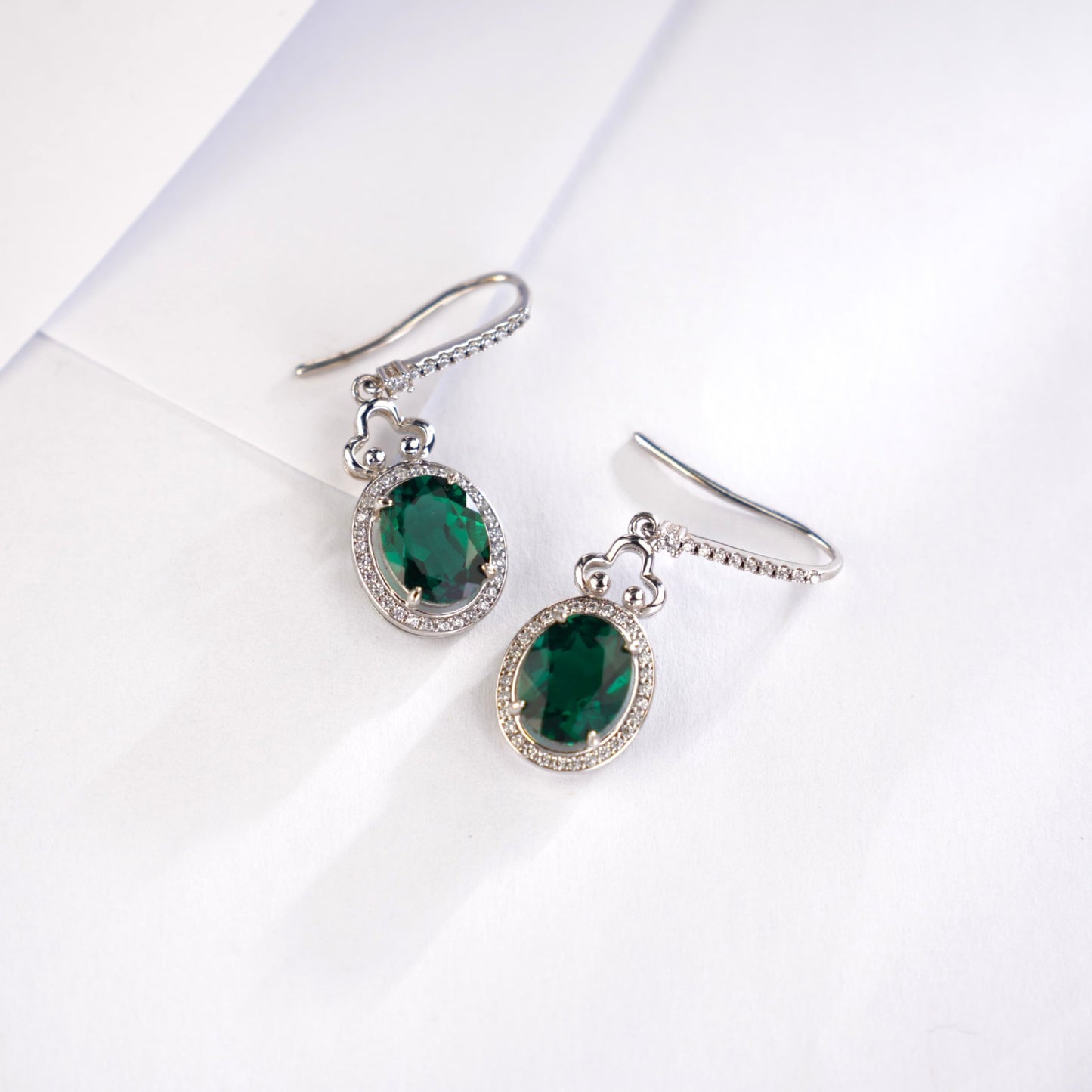 S925 Sterling Silver Lab Emerald Earrings, Vintage Premium - Photo 4