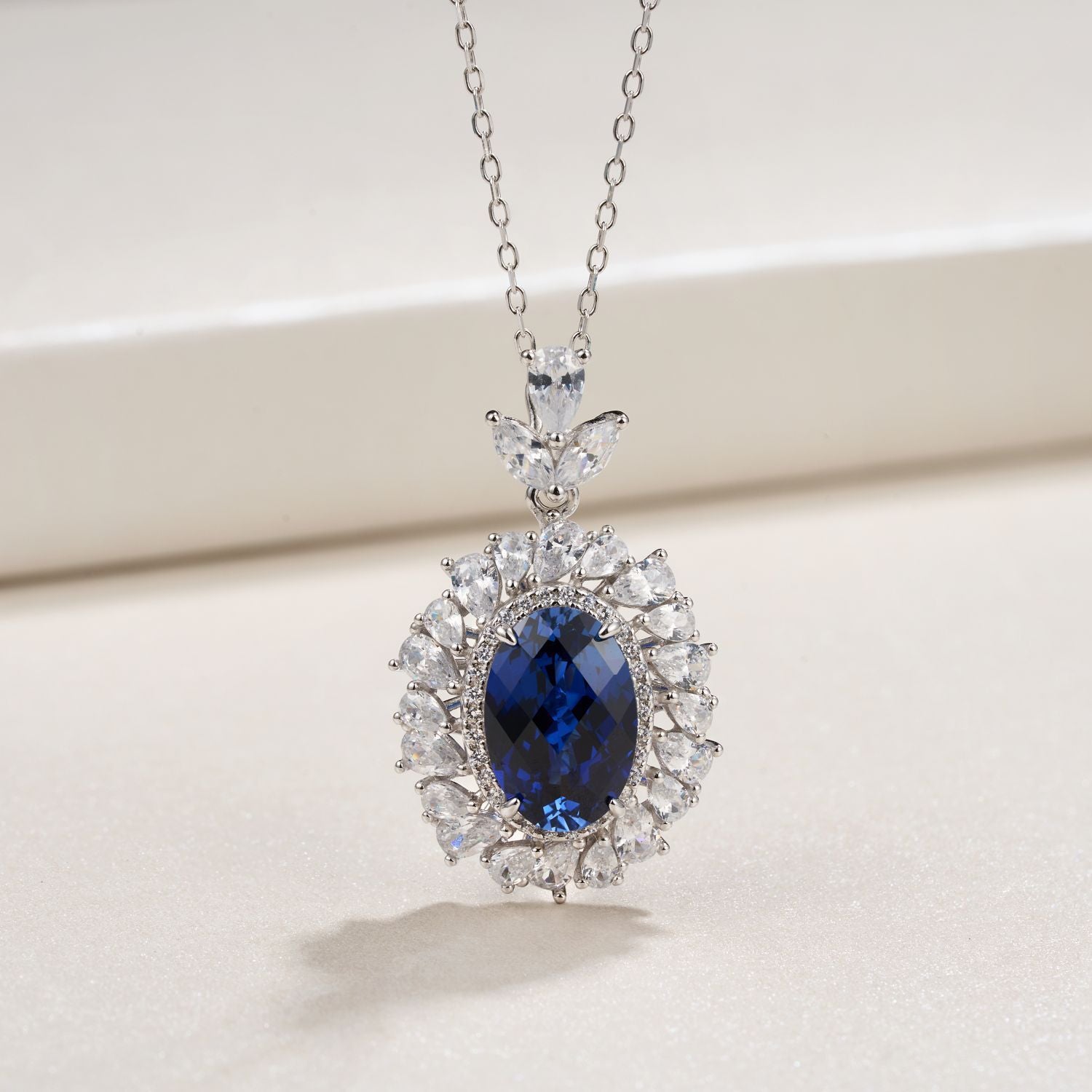 S925 Sterling Silver Oval Sapphire Pendant Choker Halo, Design Versatile Premium - Photo 3