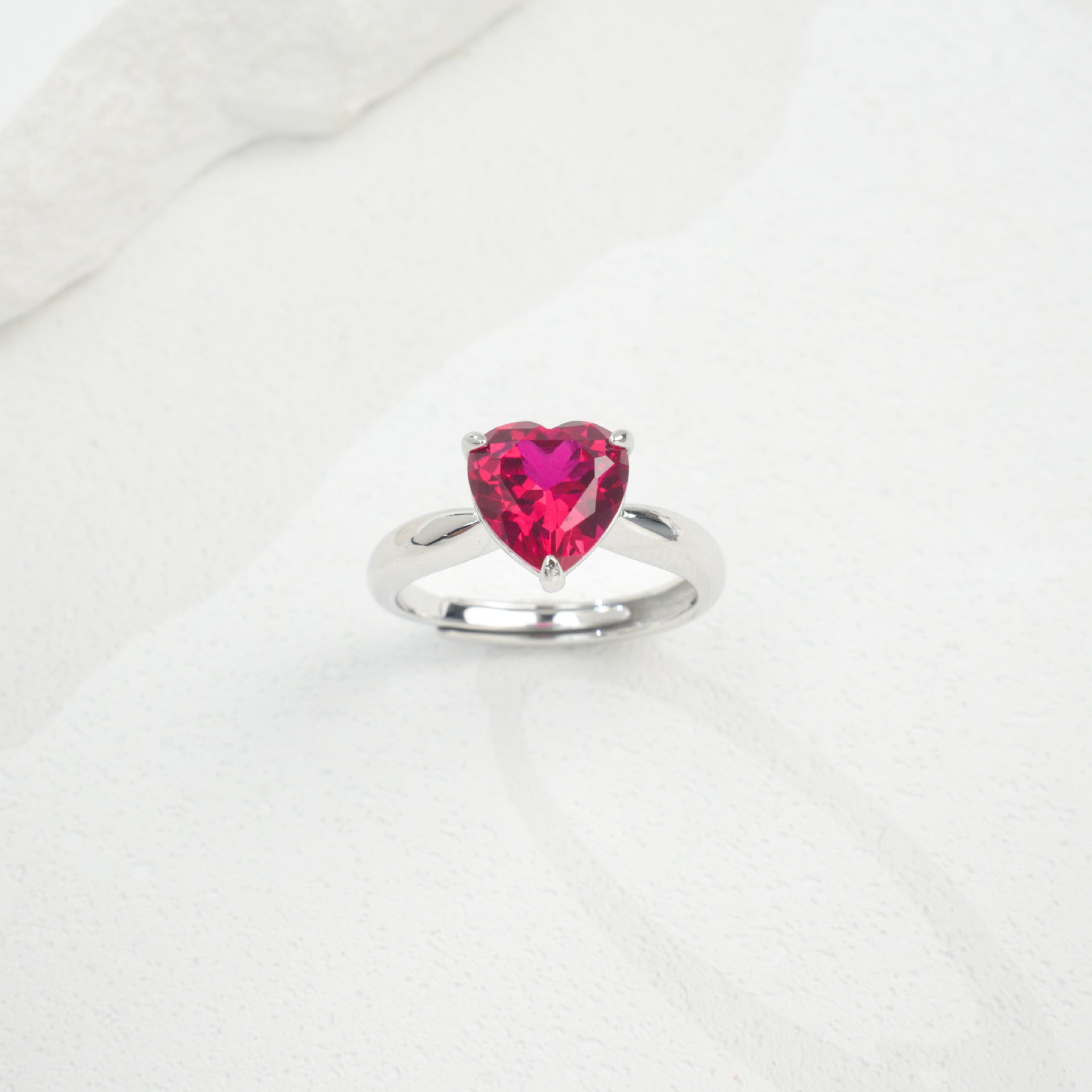 S925 Sterling Silver Lab Ruby Heart-Cut Ring, Versatile for Women - Photo 5