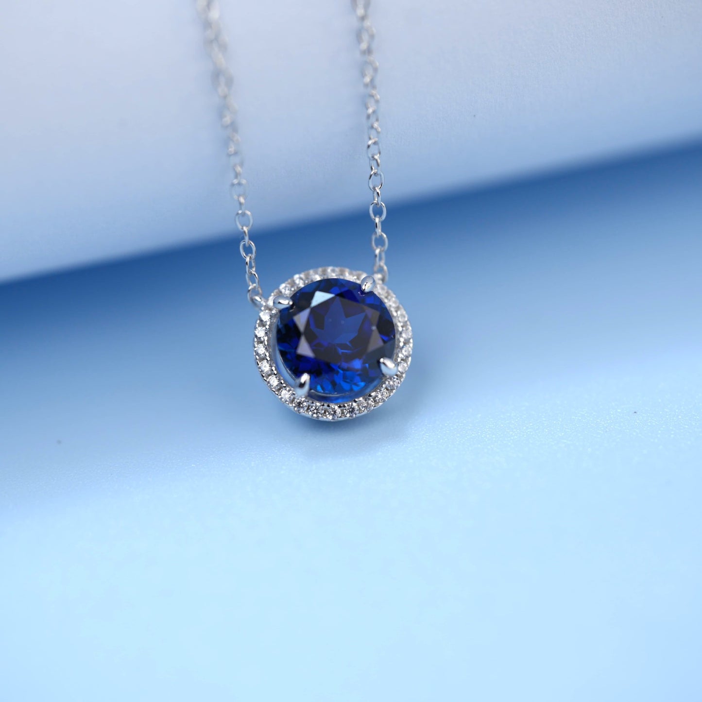 S925 Silver Round Lab Sapphire Single-Hoop Full Diamond Halo Pendant Necklace, Premium - Photo 2