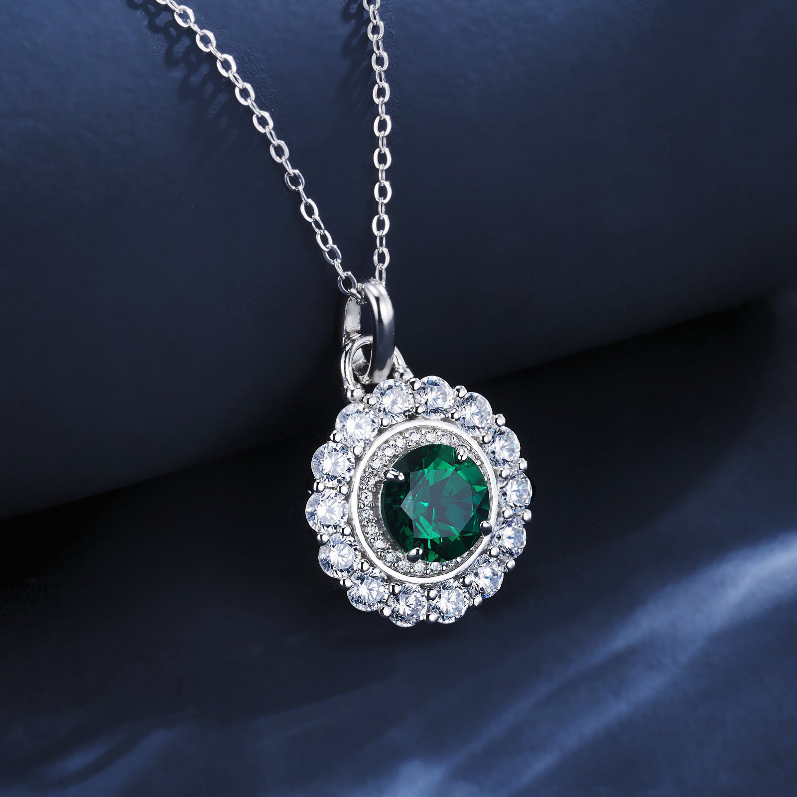 S925 Sterling Silver Lab Emerald French Halo Pendant Choker, Delicate Premium - Photo 3
