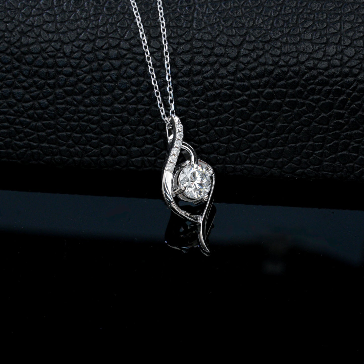 S925 Silver Curve Wrap Centre Pendant Necklace, Simple Birthday Gift - Photo 3