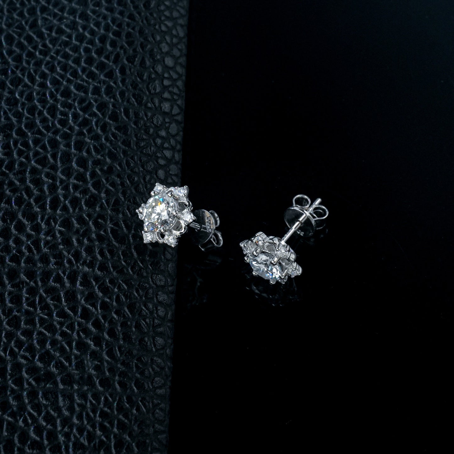 S925 Silver Snowflake Diamond Stud Earrings, Full Diamond Flower - Photo 4