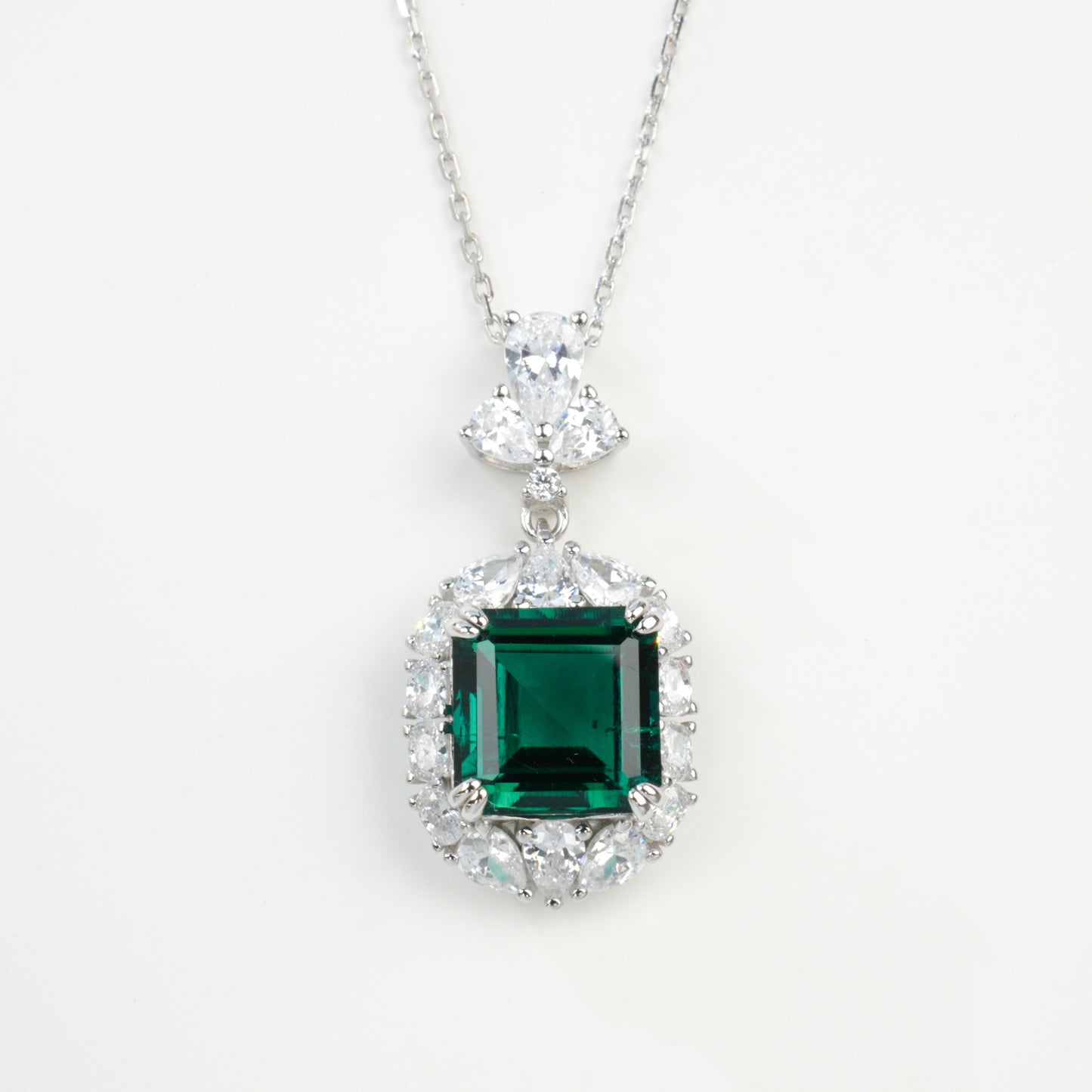 S925 Sterling Silver Lab Emerald Necklace, Versatile Elegant for Women - Photo 2