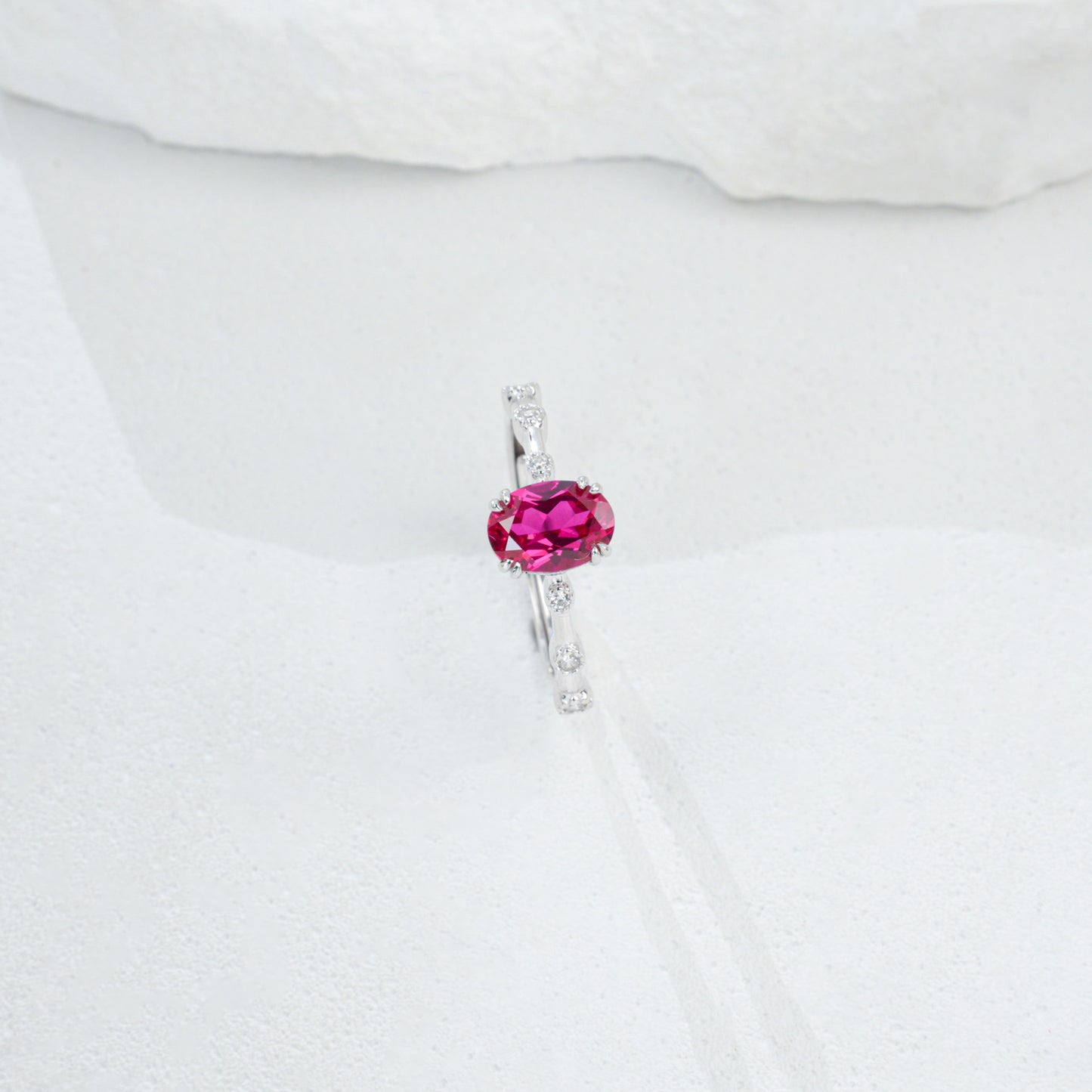 S925 Silver Oval Lab Rose Red Ruby Side Micro-Set Diamond, Versatile Women's Ring - Photo 5