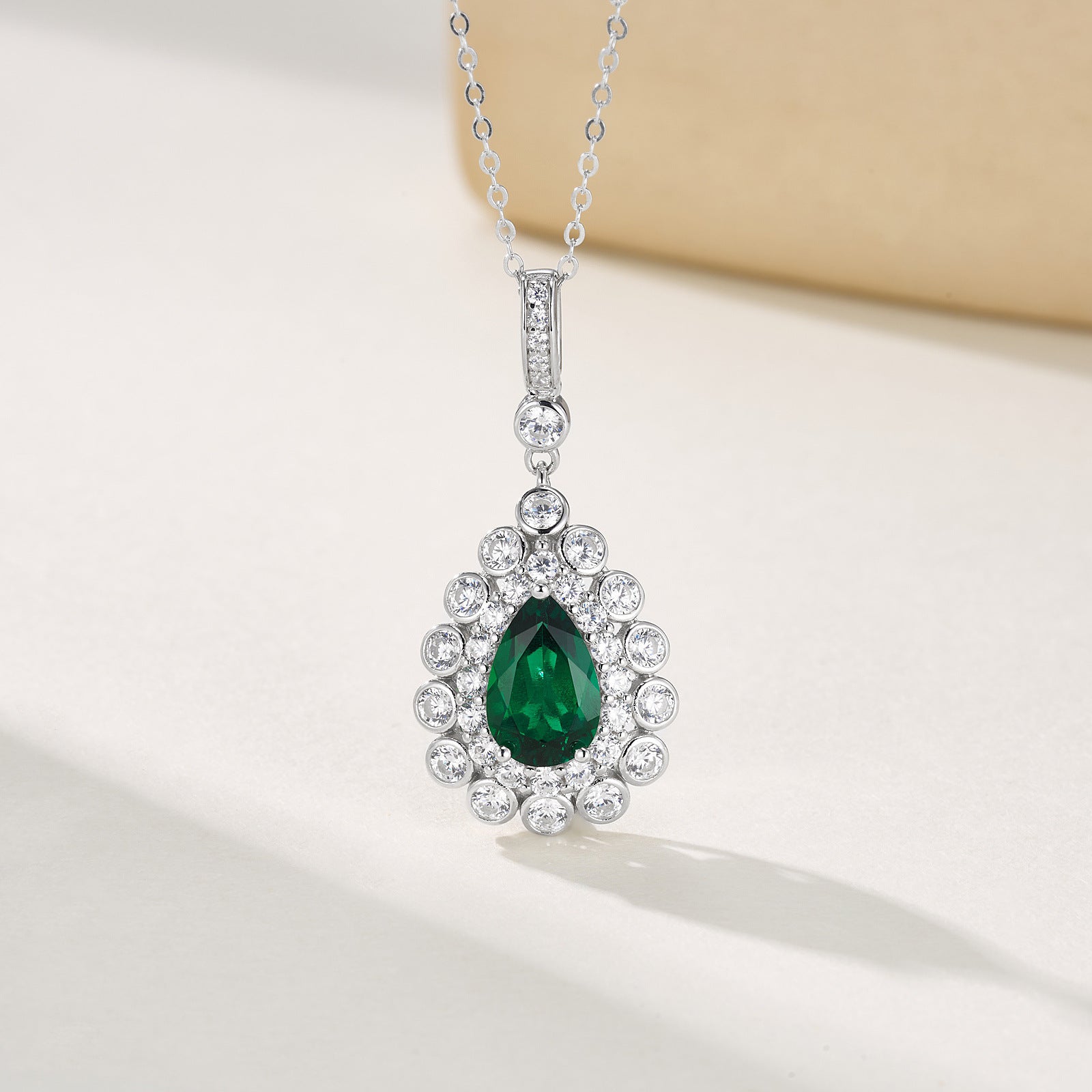 925 Sterling Silver Lab Emerald Teardrop Necklace Jewellery Vintage - Photo 3