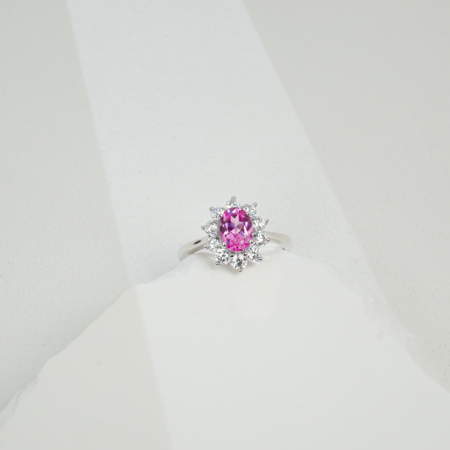 S925 Sterling Silver Oval Pink Diamond Sunflower Halo Ring, for Women - Photo 3