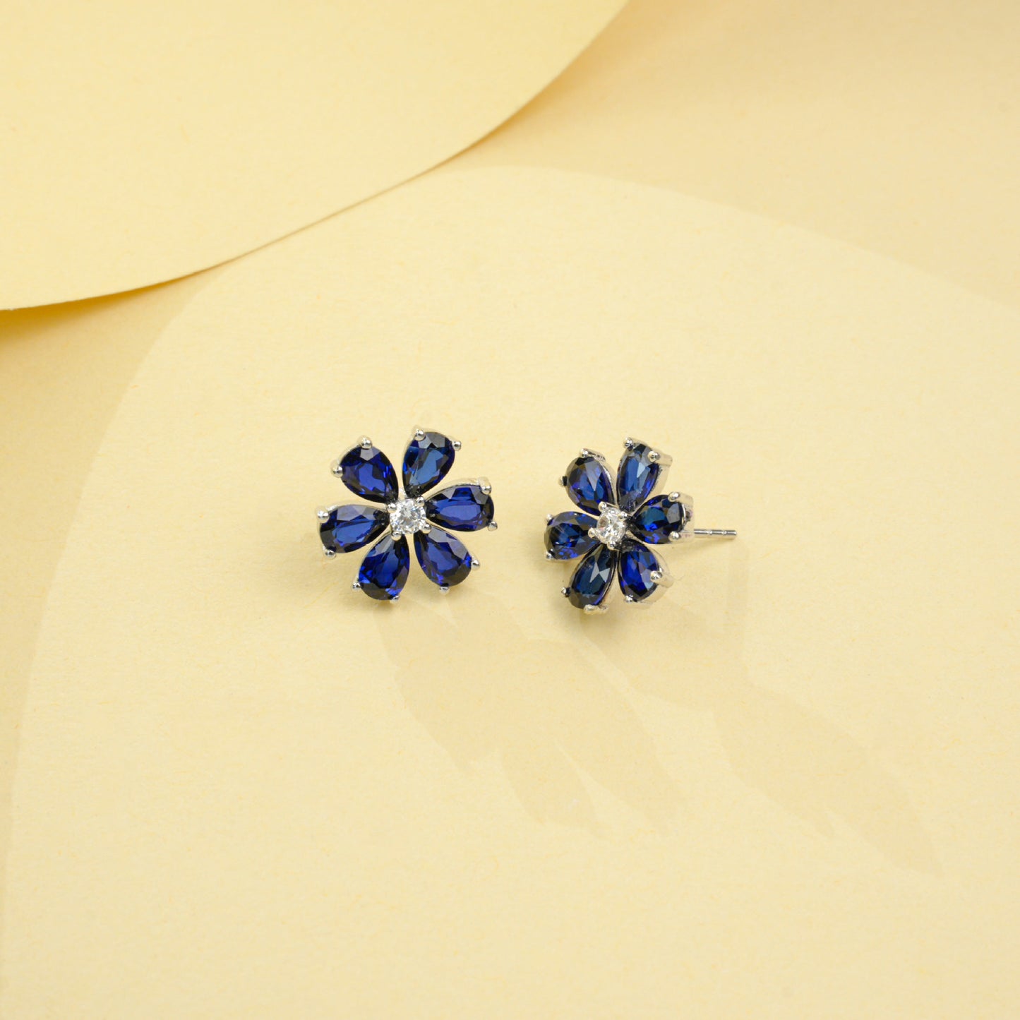 S925 Silver Petal Lab Sapphire Stud Earrings, Teardrop Gemstone Flower - Photo 4