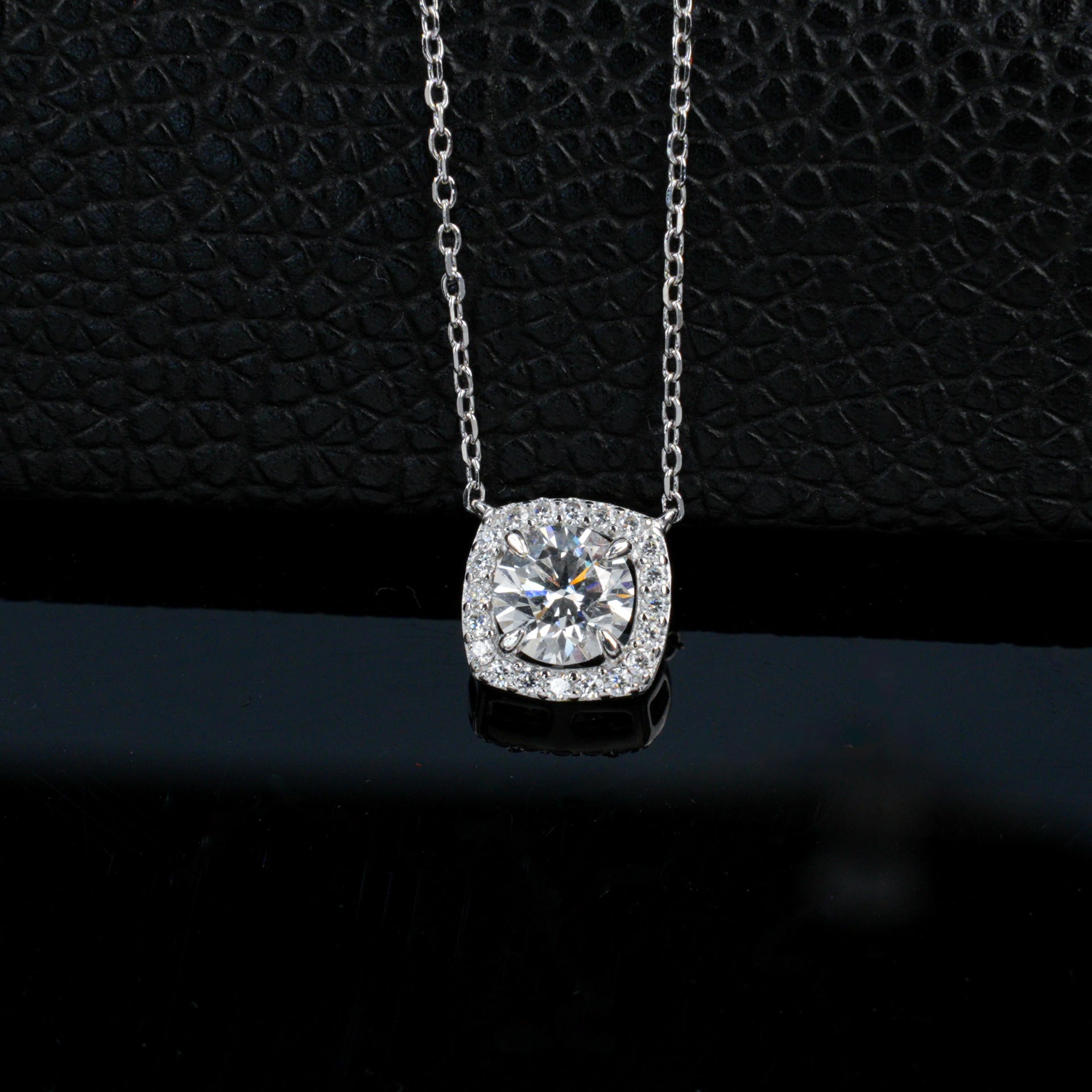 S925 Silver Cushion Square Halo Necklace, Simple Pendant Birthday - Photo 2