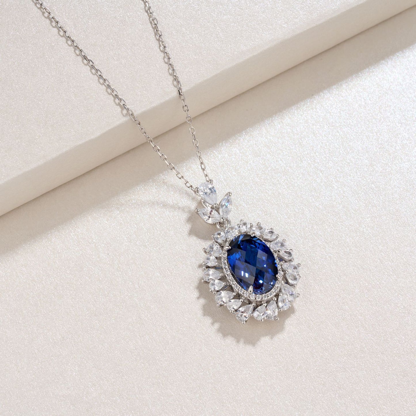 S925 Sterling Silver Oval Sapphire Pendant Choker Halo, Design Versatile Premium - Photo 2