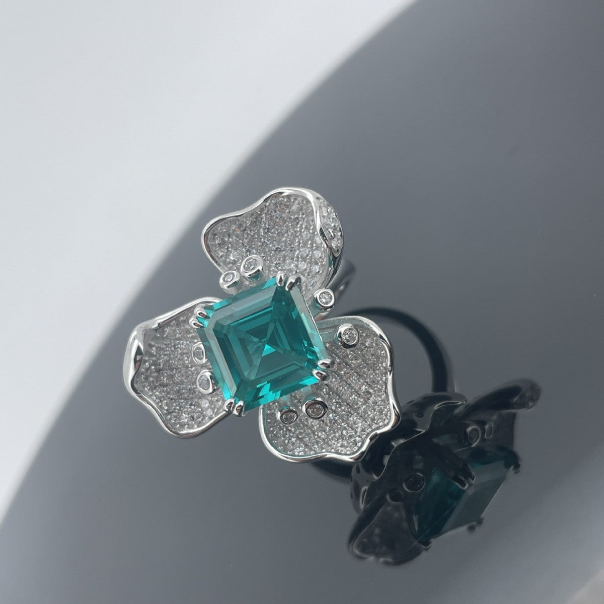 S925 Sterling Silver Paraiba Sapphire Flower Ring, Designer Versatile - Photo 4