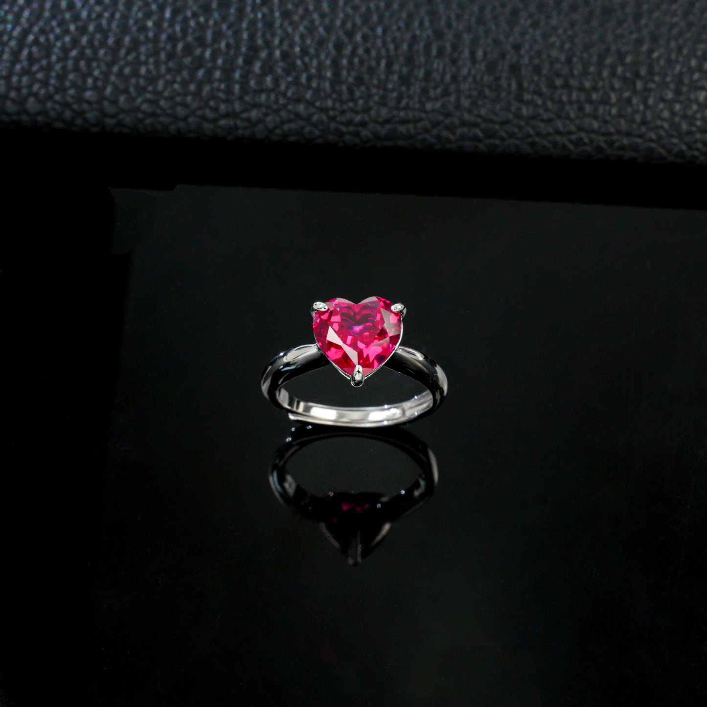 S925 Sterling Silver Lab Ruby Heart-Cut Ring, Versatile for Women - Photo 3
