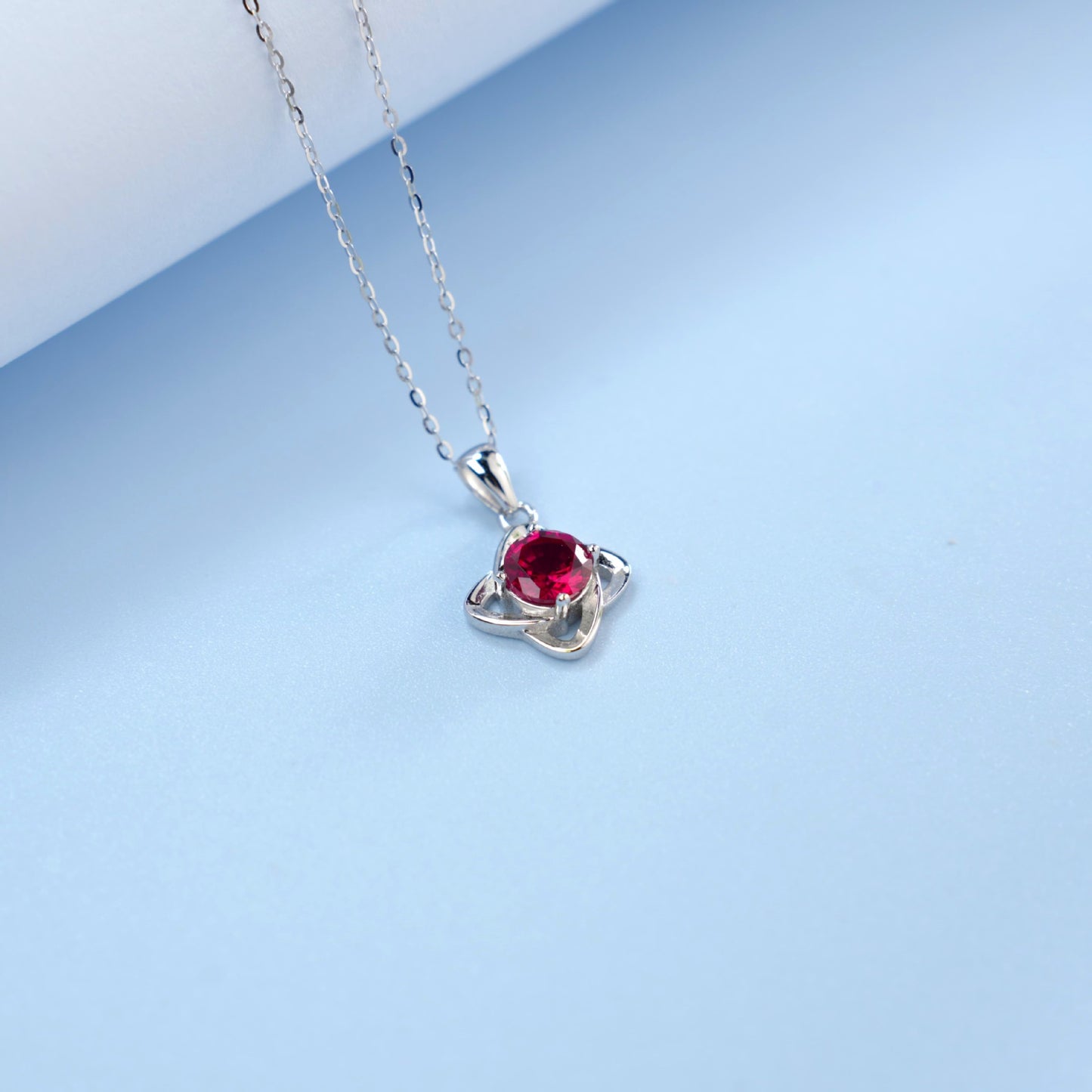 S925 Sterling Silver Lab Ruby Four-Leaf Clover Necklace, Birthday Girlfriend Gift - Photo 4