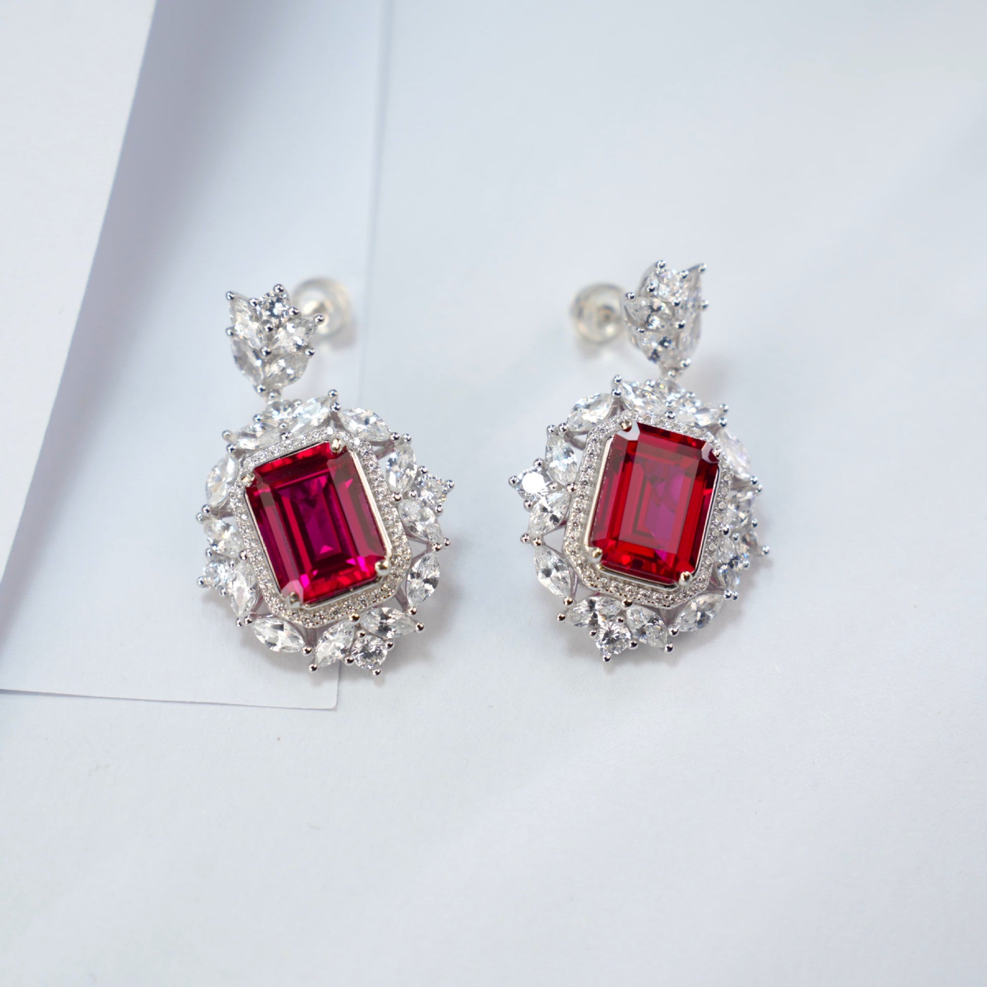 S925 Sterling Silver Lab Pigeon Blood Corundum Vintage Earrings Drop Stud - Photo 5