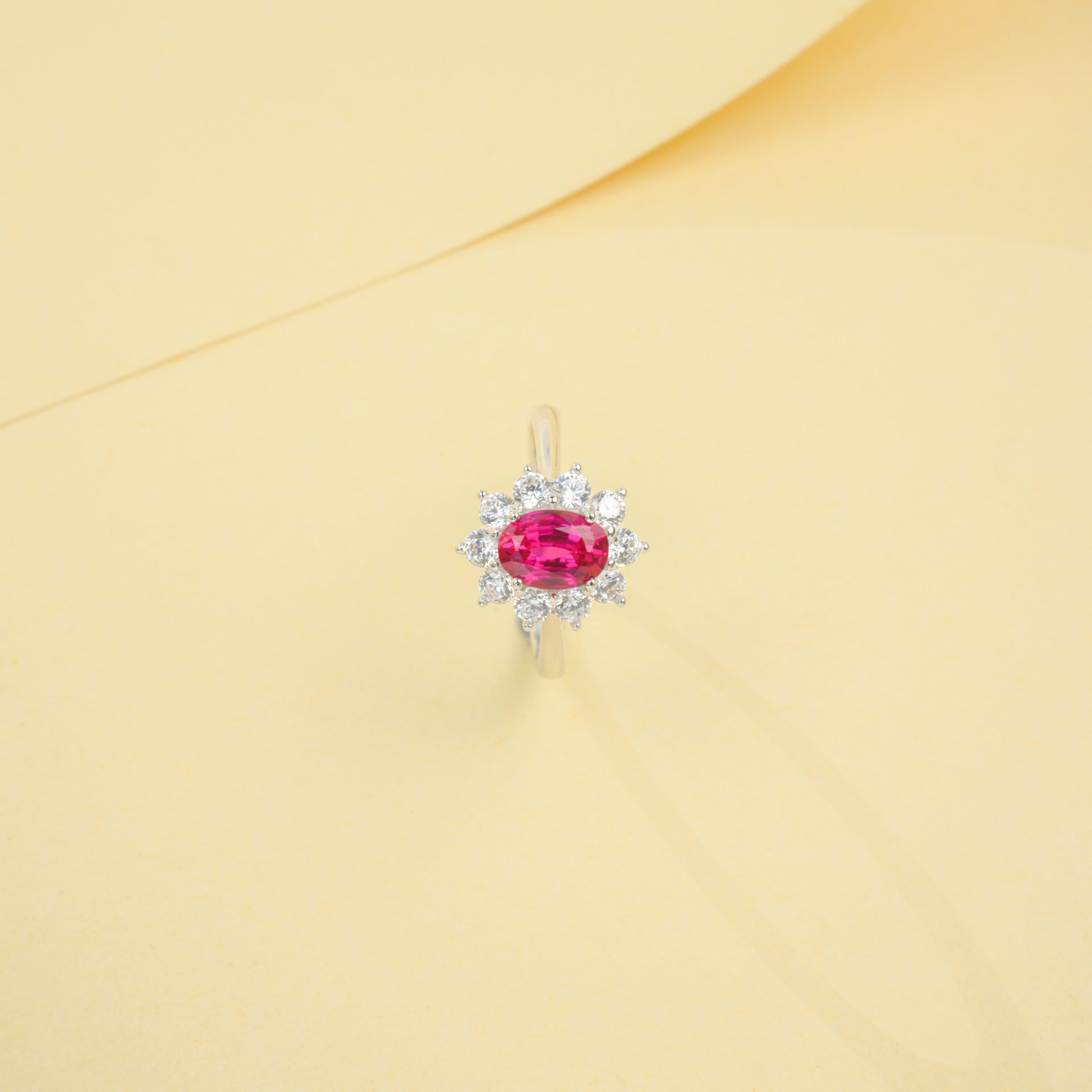 S925 Sterling Silver Lab Ruby Sunflower Ring for Women, Vintage Versatile Premium - Photo 4