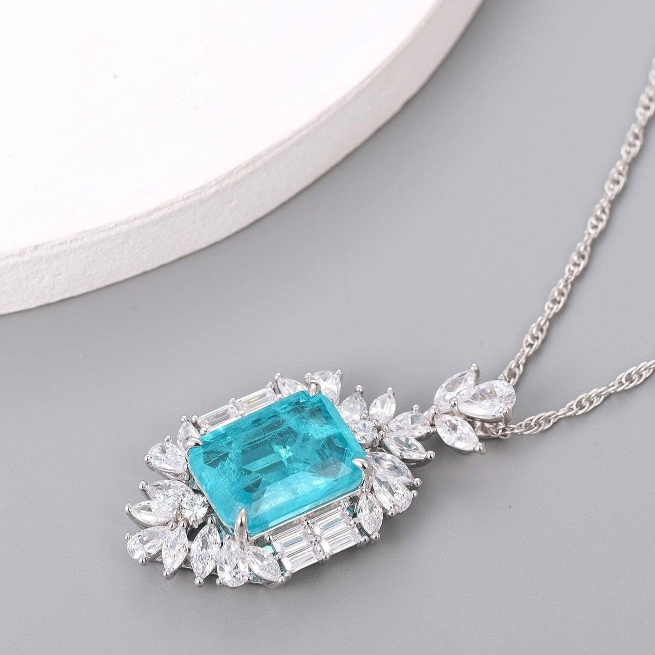 S925 Silver Emerald-Cut Paraiba Pendant Necklace Halo, Versatile Premium - Photo 3