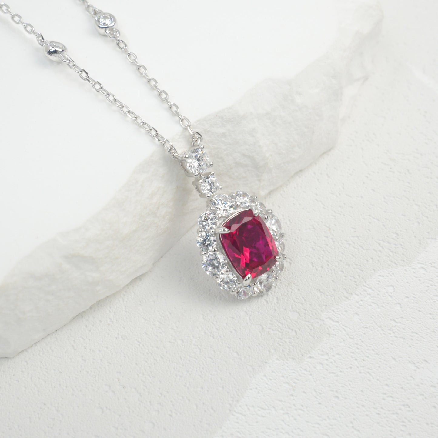 S925 Silver Necklace Pigeon Blood Ruby Pendant Diamond Chain Sparkling, Vintage Bold Stock - Photo 2