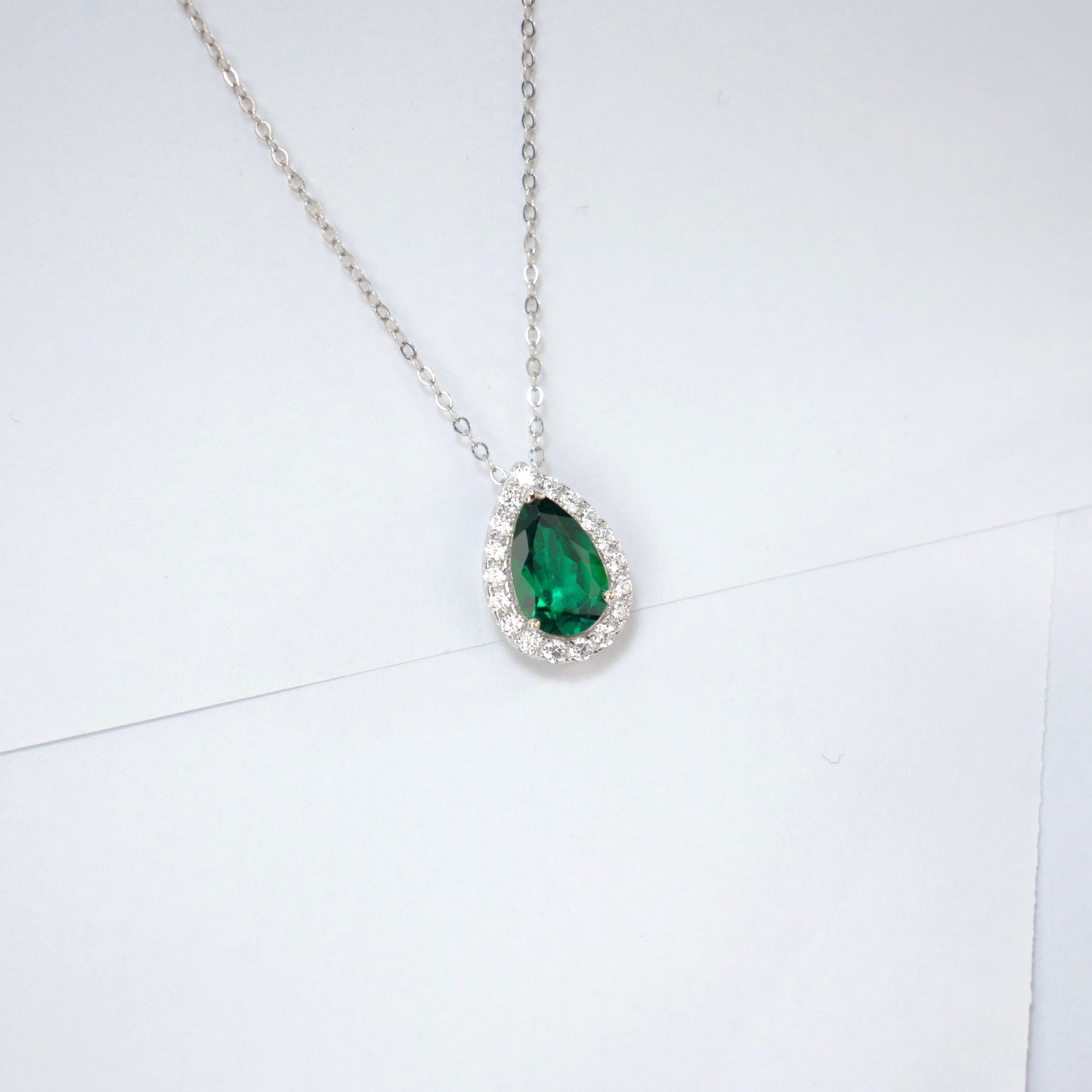 925 Sterling Silver Lab Emerald Teardrop Vintage Pendant Necklace, Stackable for Women - Photo 4