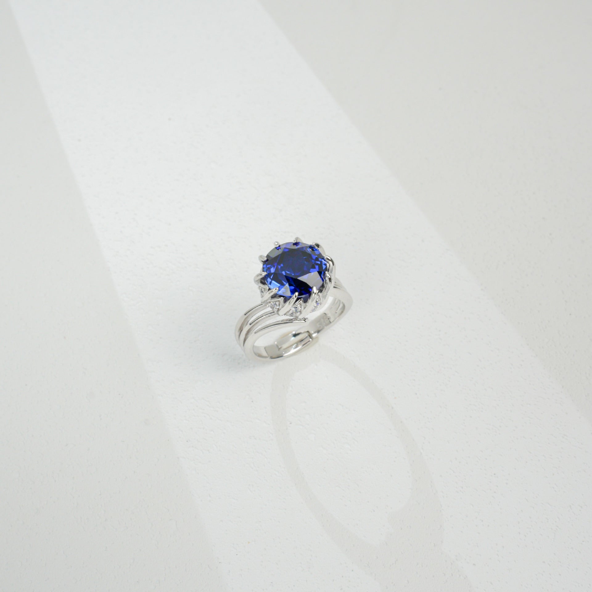 Lab-Created Cornflower Sapphire Ring S925 Sterling Silver - Photo 4