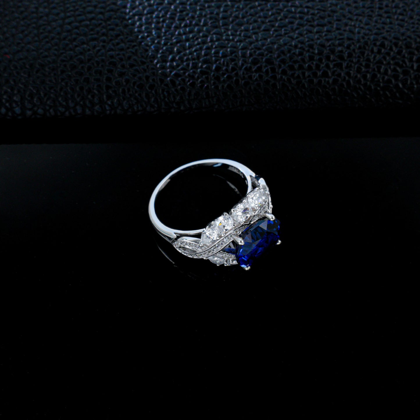 S925 Sterling Silver Oval Lab Sapphire Ring, Premium Engagement for Women - Photo 2