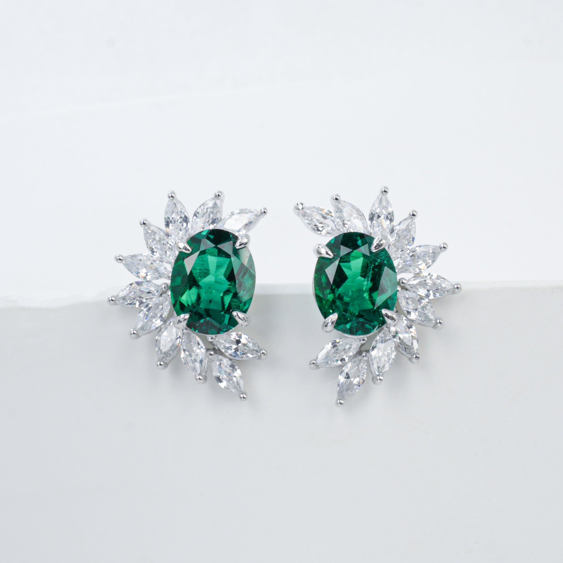 S925 Silver Oval Lab Emerald Marquise Diamond Halo Women's Earrings - Photo 5