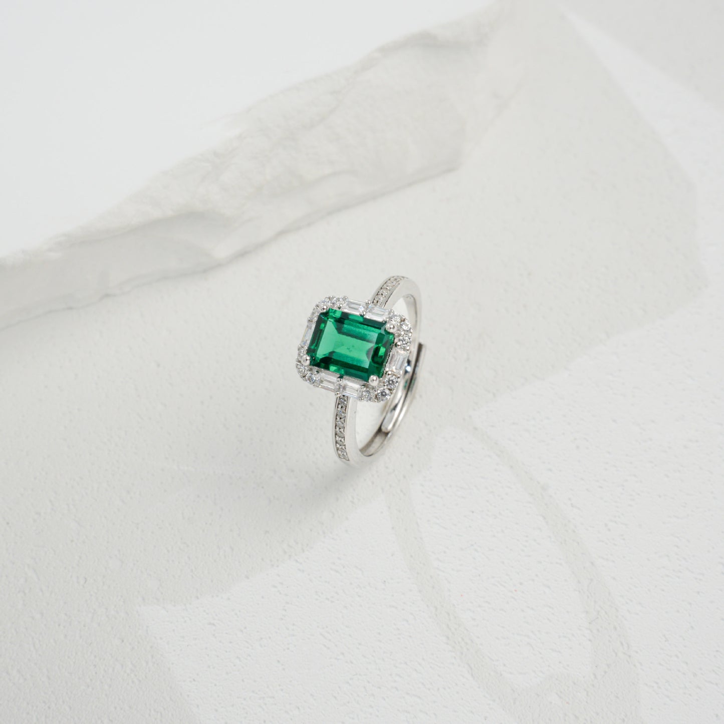 S925 Sterling Silver Lab Emerald Ring, Versatile Gift Ring - Photo 2
