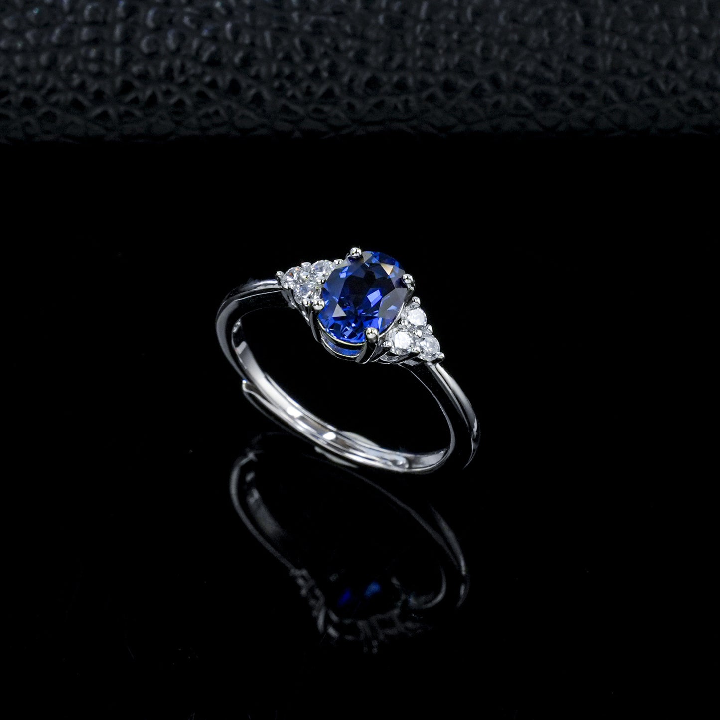 S925 Silver Oval Lab Sapphire Triangle Stone Ring, Ring Birthday Gift - Photo 2