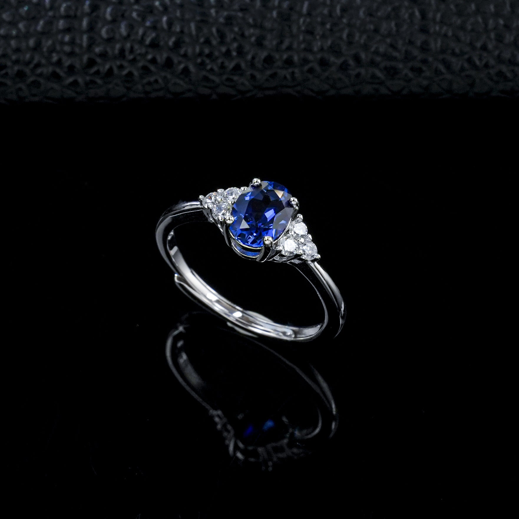 S925 Silver Oval Lab Sapphire Triangle Stone Ring, Ring Birthday Gift - Photo 2