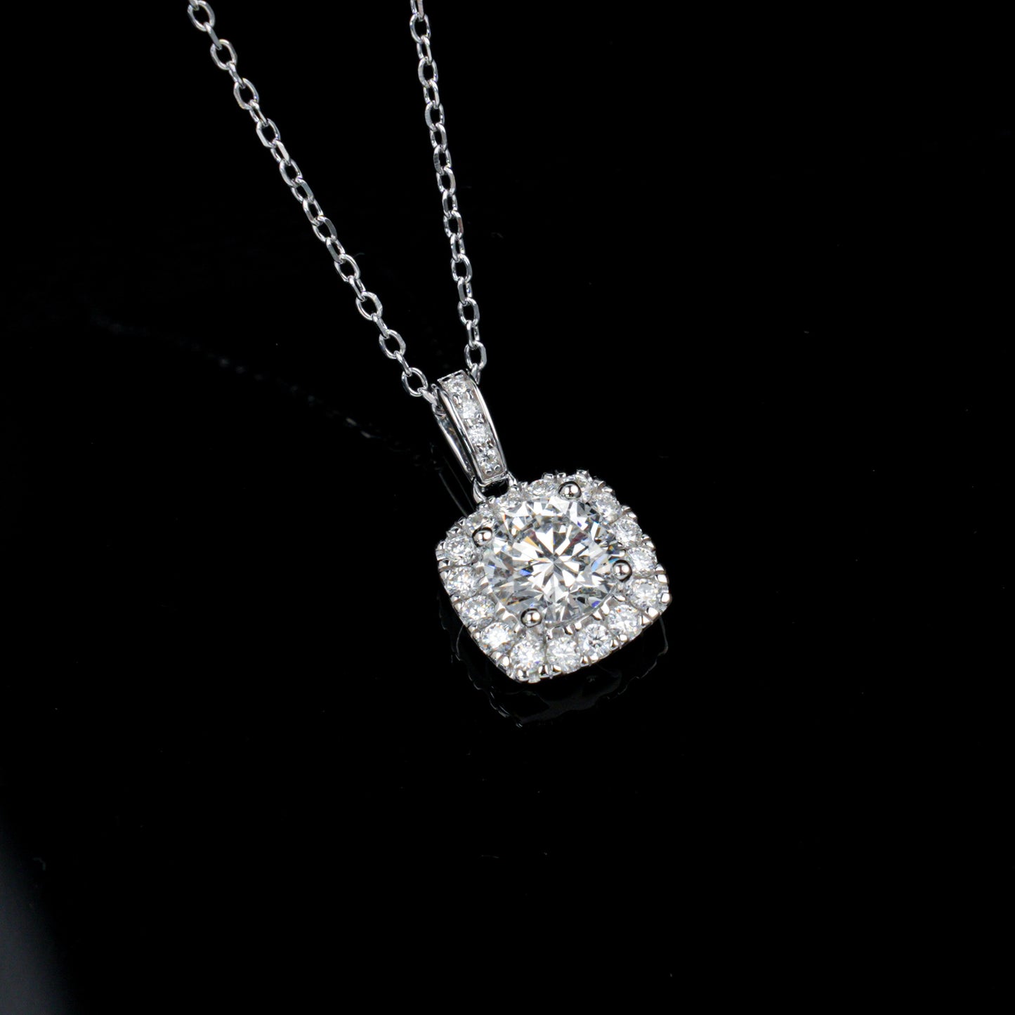 Rounded Square Halo Pendant S925 Silver 4-Claw Centre Full-Diamond Frame, Gift Jewellery - Photo 4