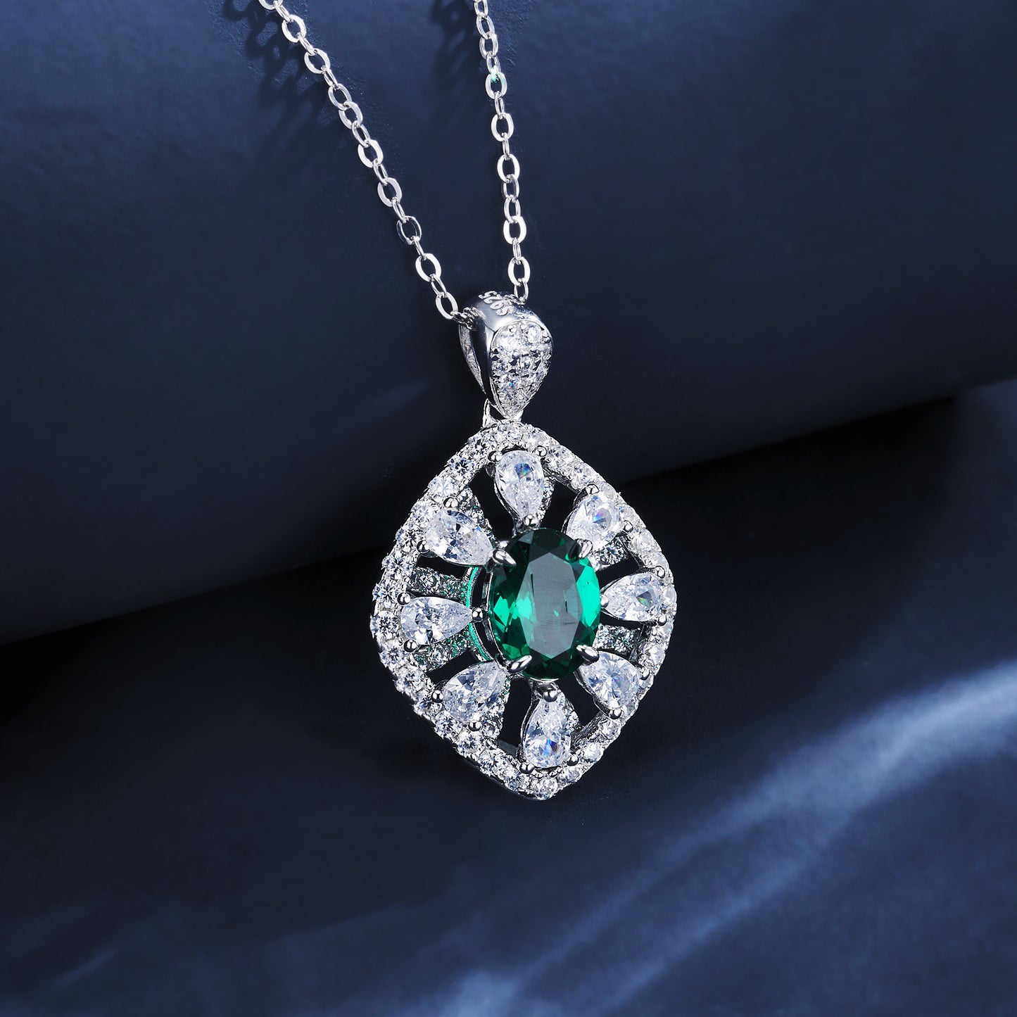 S925 Sterling Silver Emerald Sunflower Necklace, Oval Marquise Round - Photo 3