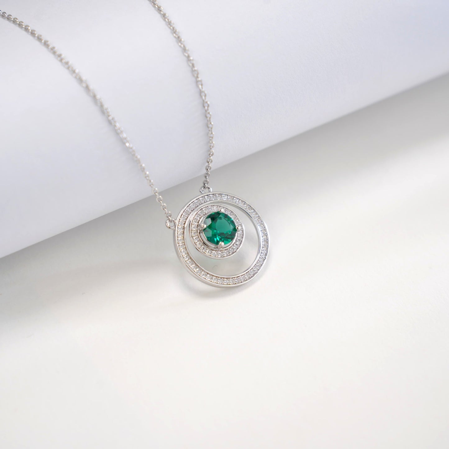925 Sterling Silver Lab Emerald Double-Ring Starburst Necklace, French Gift - Photo 2