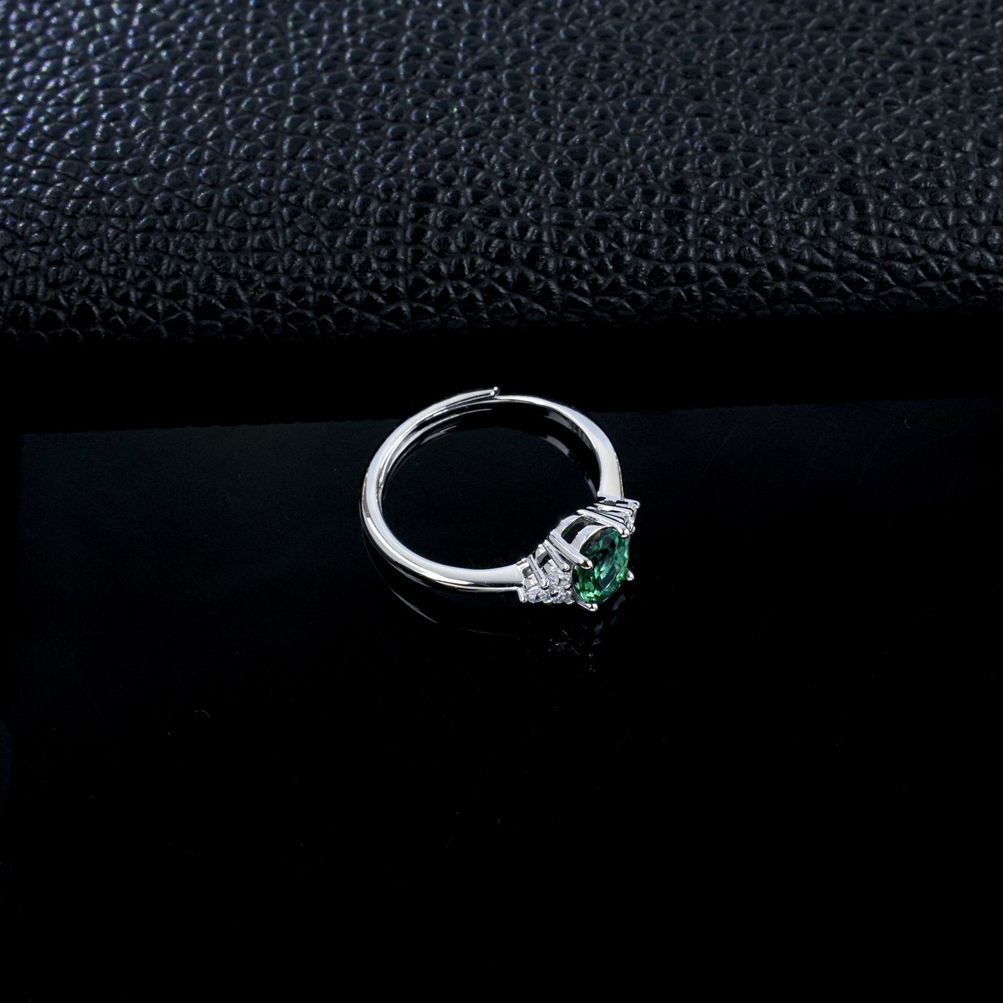 S925 Silver 4-Claw Lab Emerald Ring with Side Teardrop Diamond, Matching Silver Ring - Photo 4