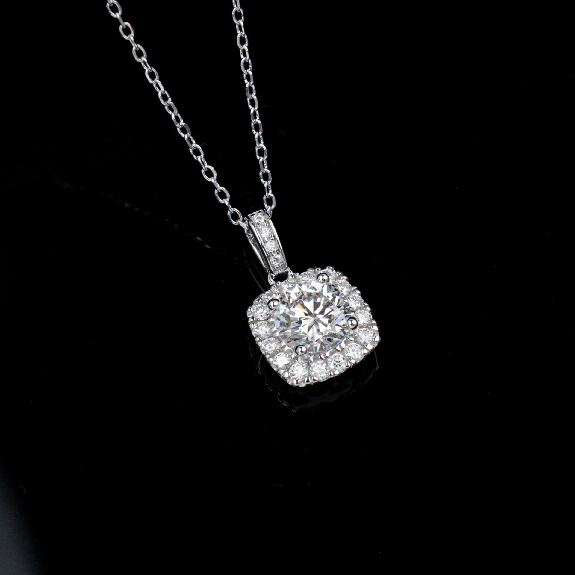 Rounded Square Halo Pendant S925 Silver 4-Claw Centre Full-Diamond Frame, Gift Jewellery - Photo 6
