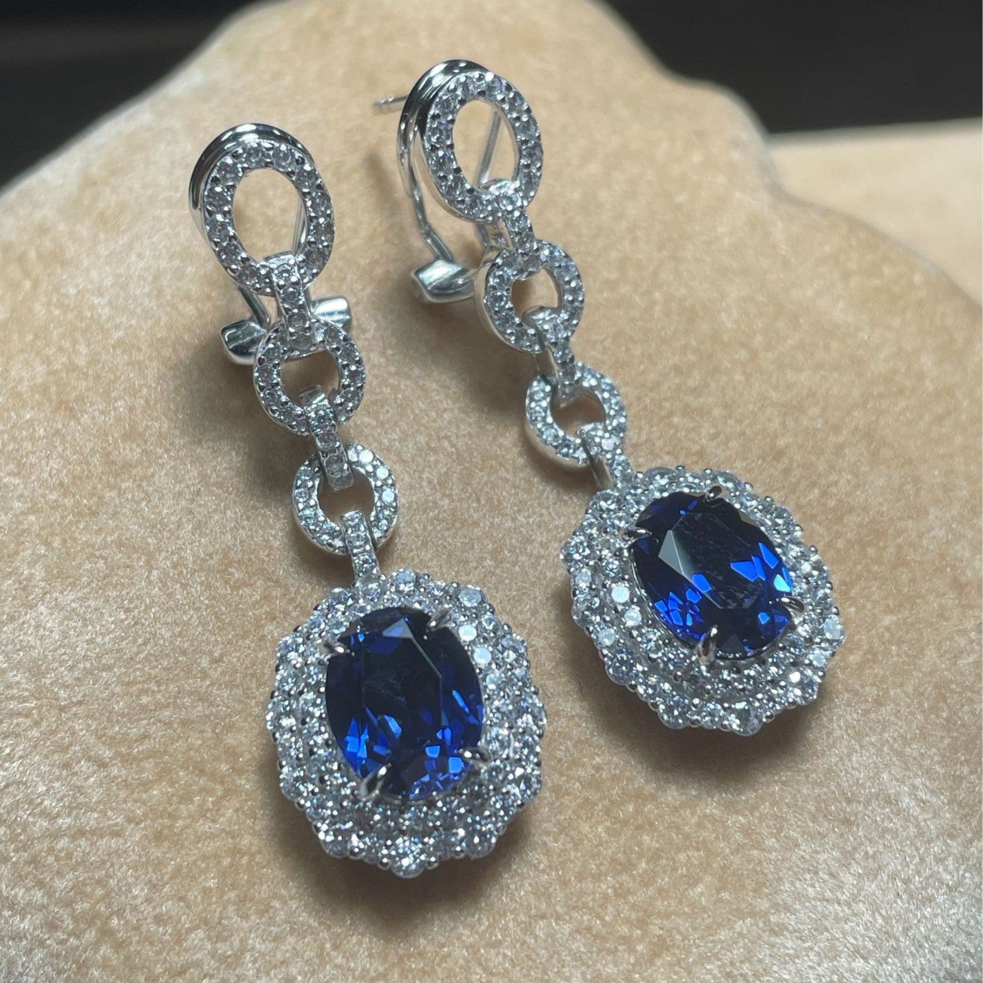 S925 Silver Oval Lab Sapphire Halo Ear Hooks, Birthday Gift - Photo 4