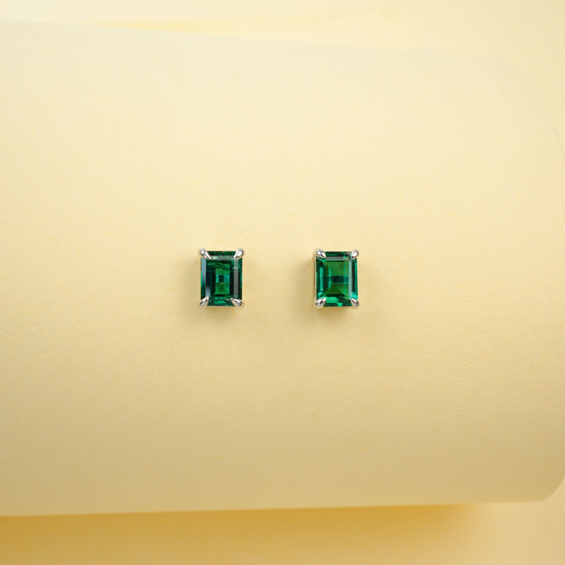 925 Sterling Silver Lab Emerald Square Earrings, Premium Delicate for Women - Photo 3