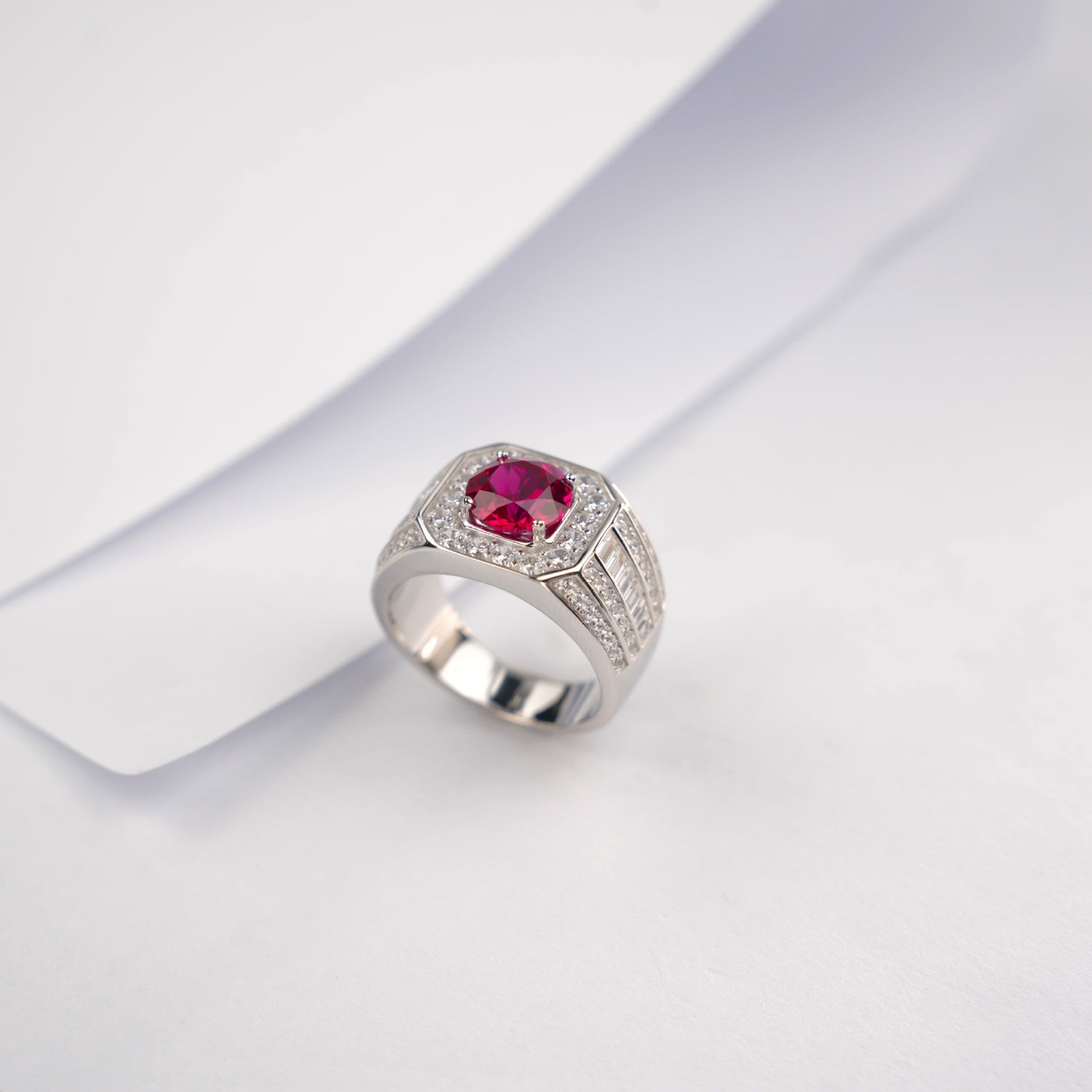 925 Sterling Silver Lab Ruby Men's Ring, Diamond Round Bold - Photo 2