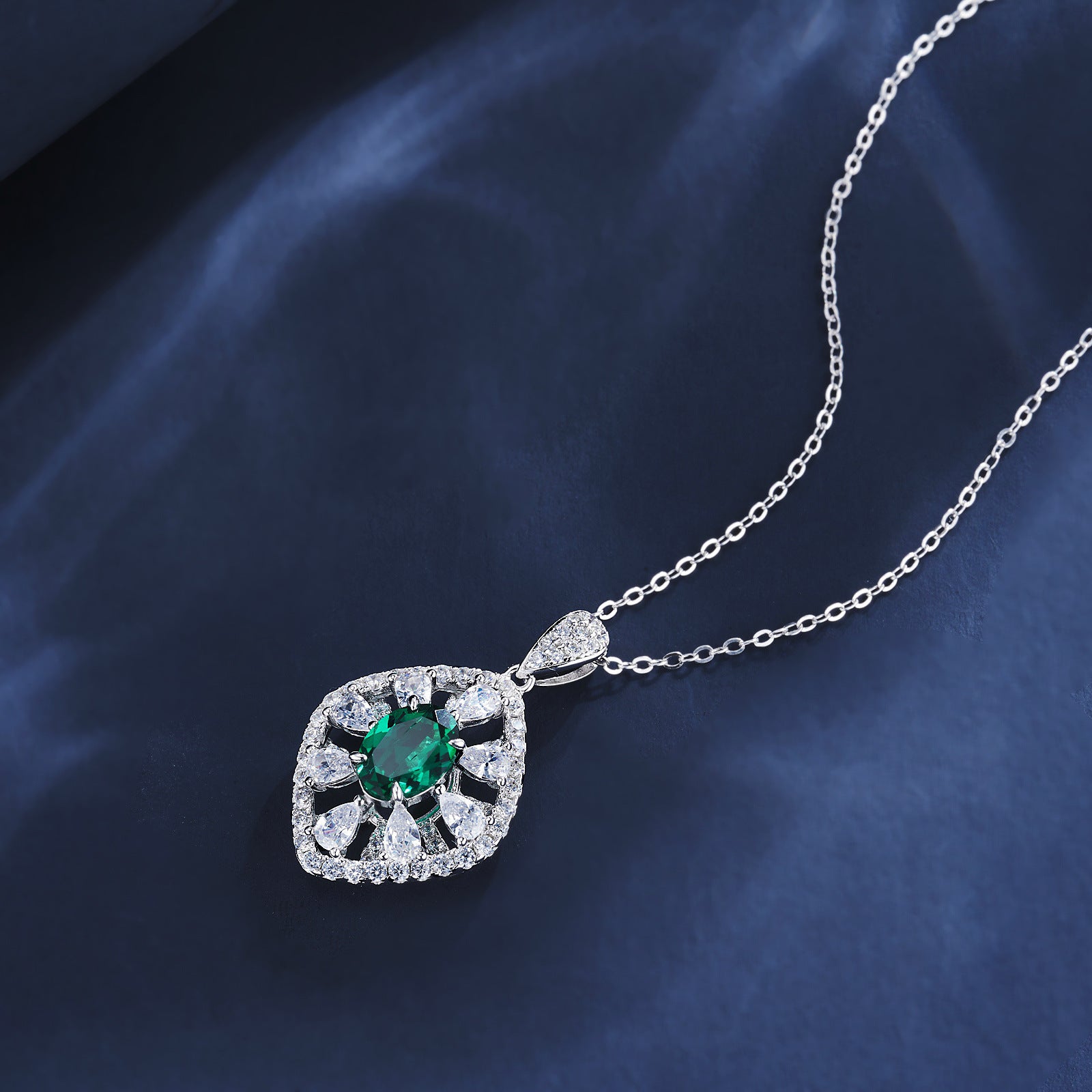 S925 Sterling Silver Emerald Sunflower Necklace, Oval Marquise Round - Photo 2