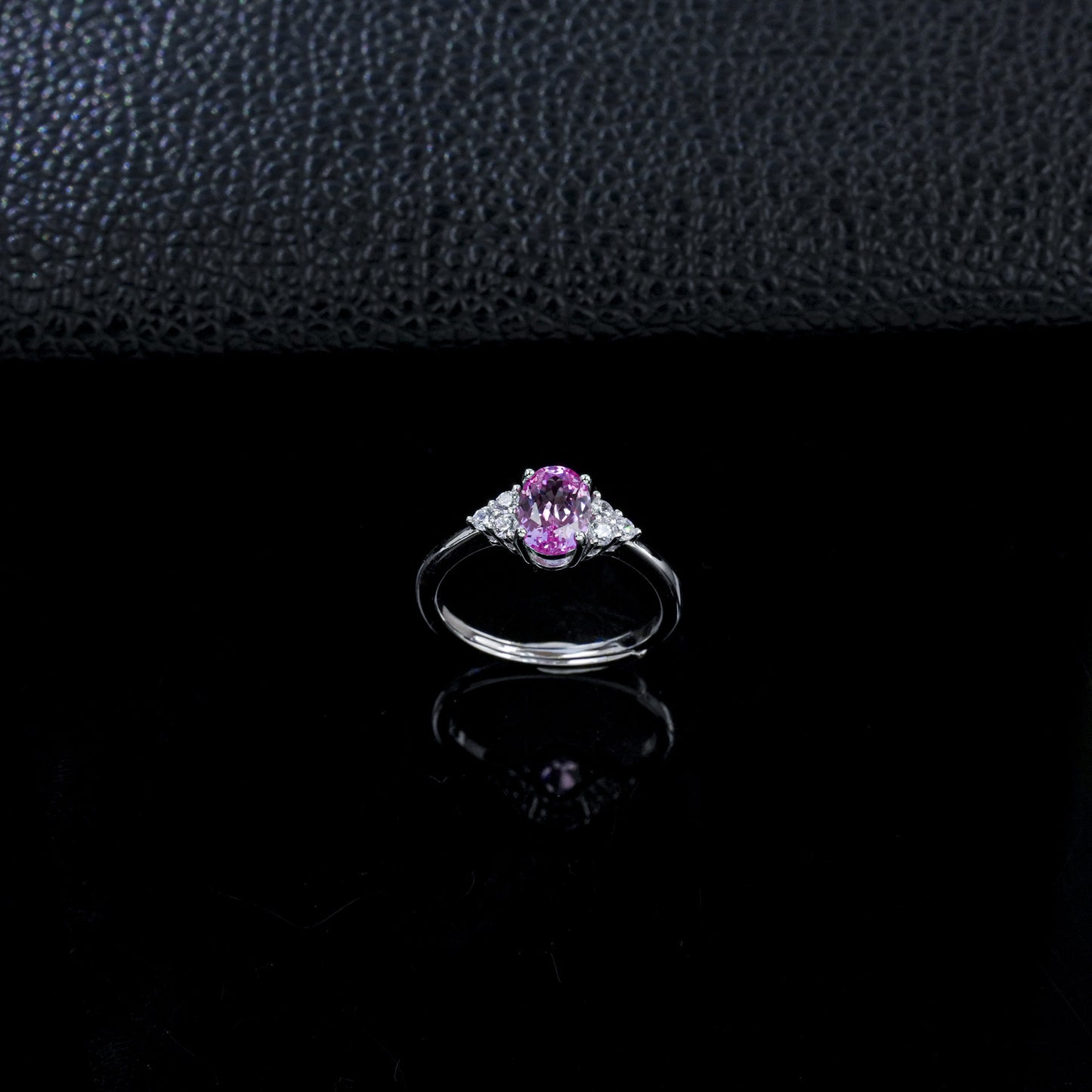 S925 Silver Oval Lab Pink Gemstone Side Triangle Diamond Ring, Versatile Birthday Gift - Photo 3