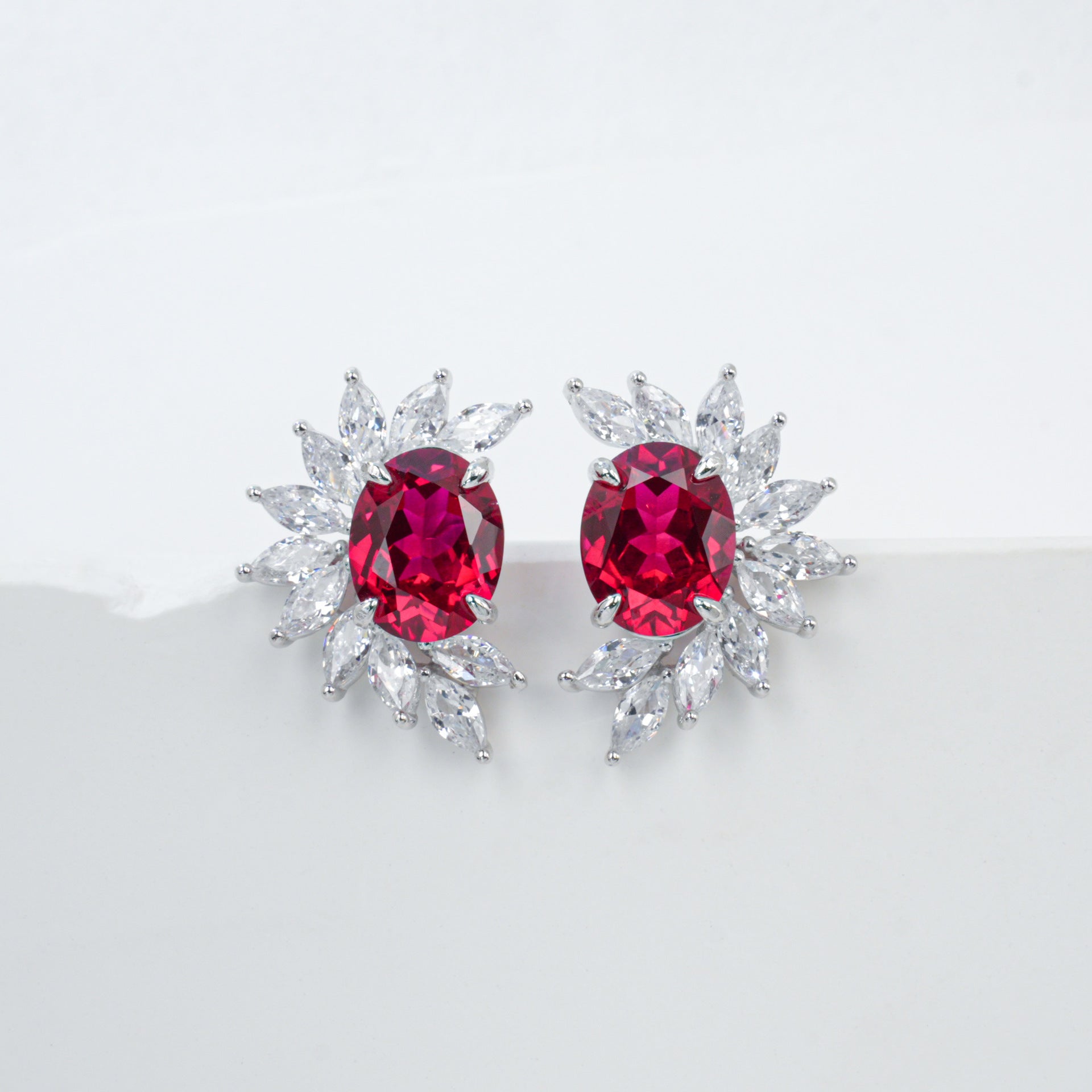 925 Sterling Silver Lab Pigeon Blood Ruby Sunflower Stud Earrings, French Vintage Birthday for Women - Photo 1