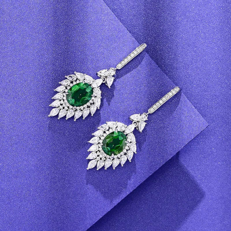 S925 Lab Emerald Earrings, Simple Versatile Design - Photo 3